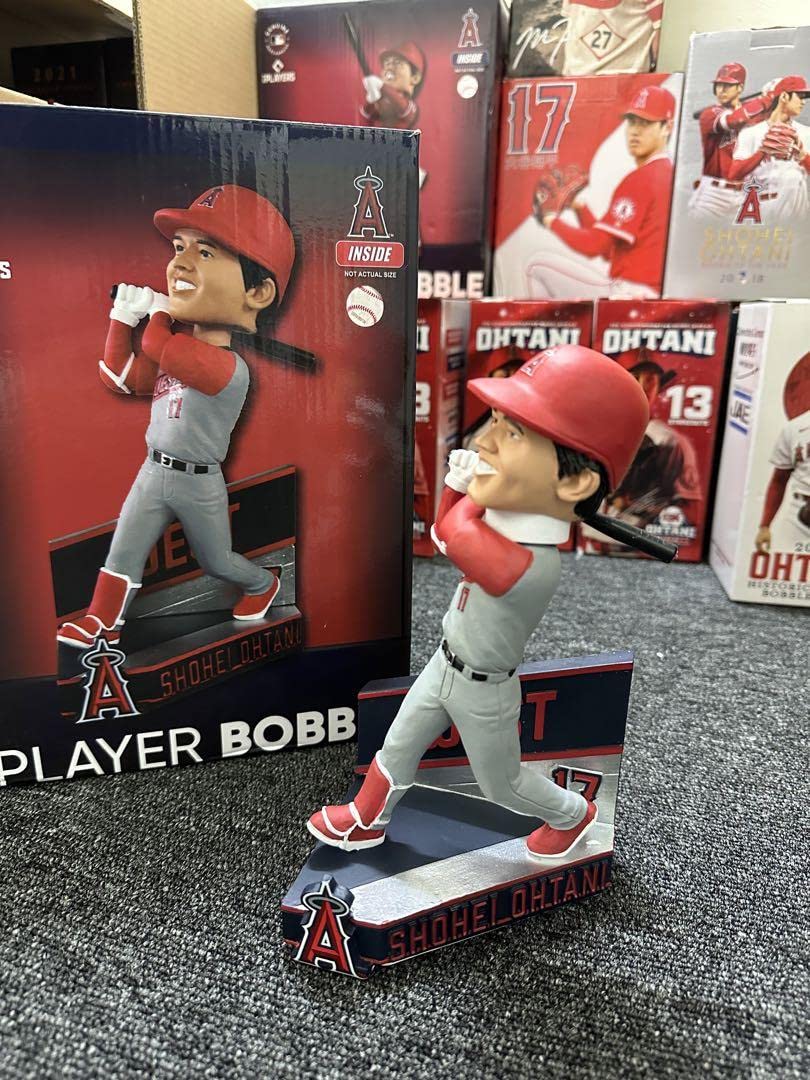 Amazon.co.jp: 大谷翔平 ボブルヘッド 人形 FOCO社 321体限定 : Hobbies