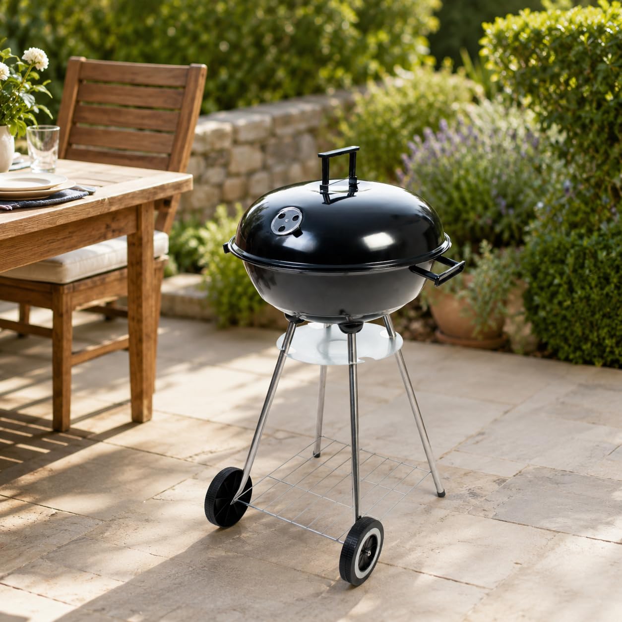 Barbecue con Coperchio a Carbone Rotondo Ø 46 cm – Griglia BBQ Kettle con Ruote, Valvola Aerazione e Vaschetta Cenere – Ideale per 2-6 Persone – Giardino, Terrazzo e Campeggio