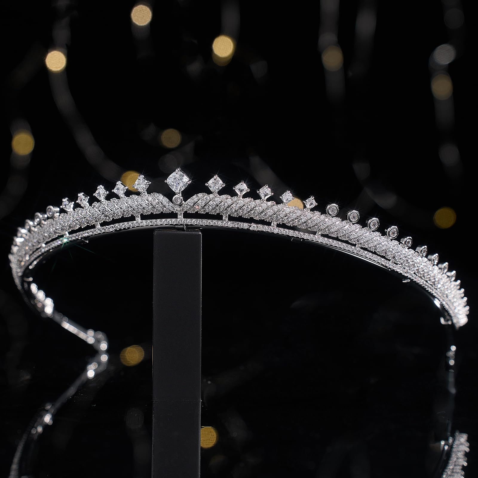 QXMYOO Tiaras de boda de circonita cúbica para novia, pequeña, dulce cumpleaños 16, graduación, corona de reina, tocado para 15 años, quinceañeras 2023, accesorios para el cabello de novia de plata