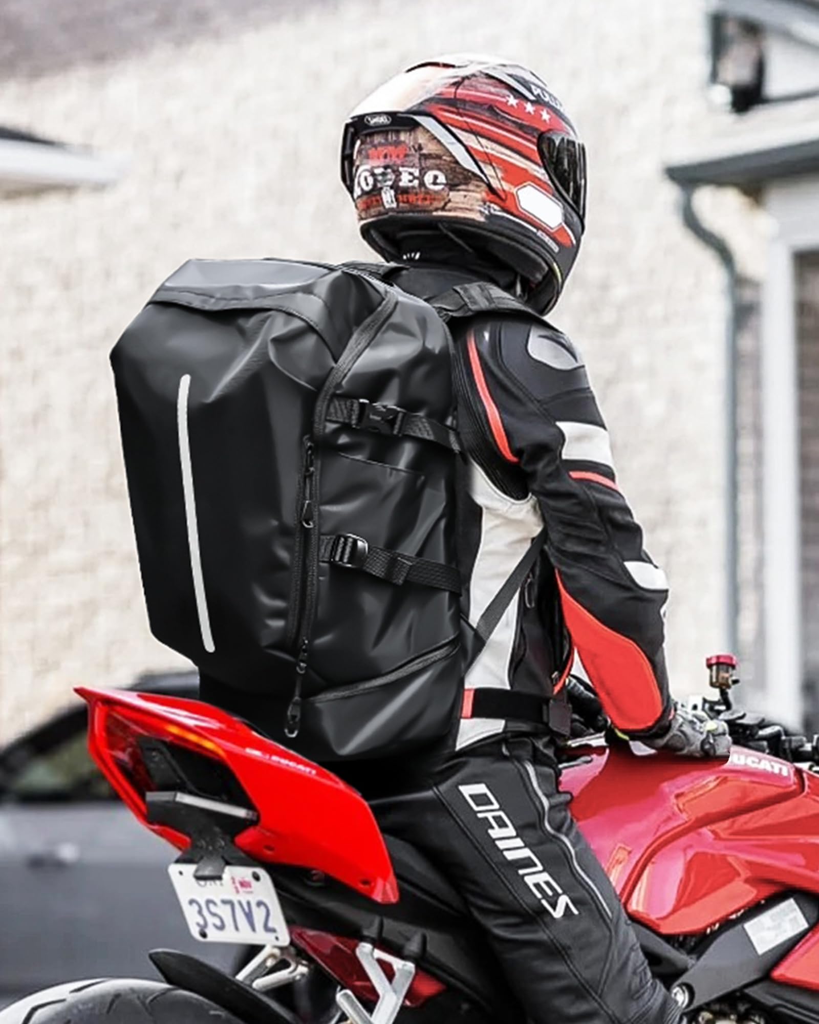 Sacs à dos étanches pour moto pour hommes et femmes Grands sacs à dos pour moto Sacs de voyage avec compartiment pour chaussures Sac à dos léger pour moto Motorcycle Backpack Noir