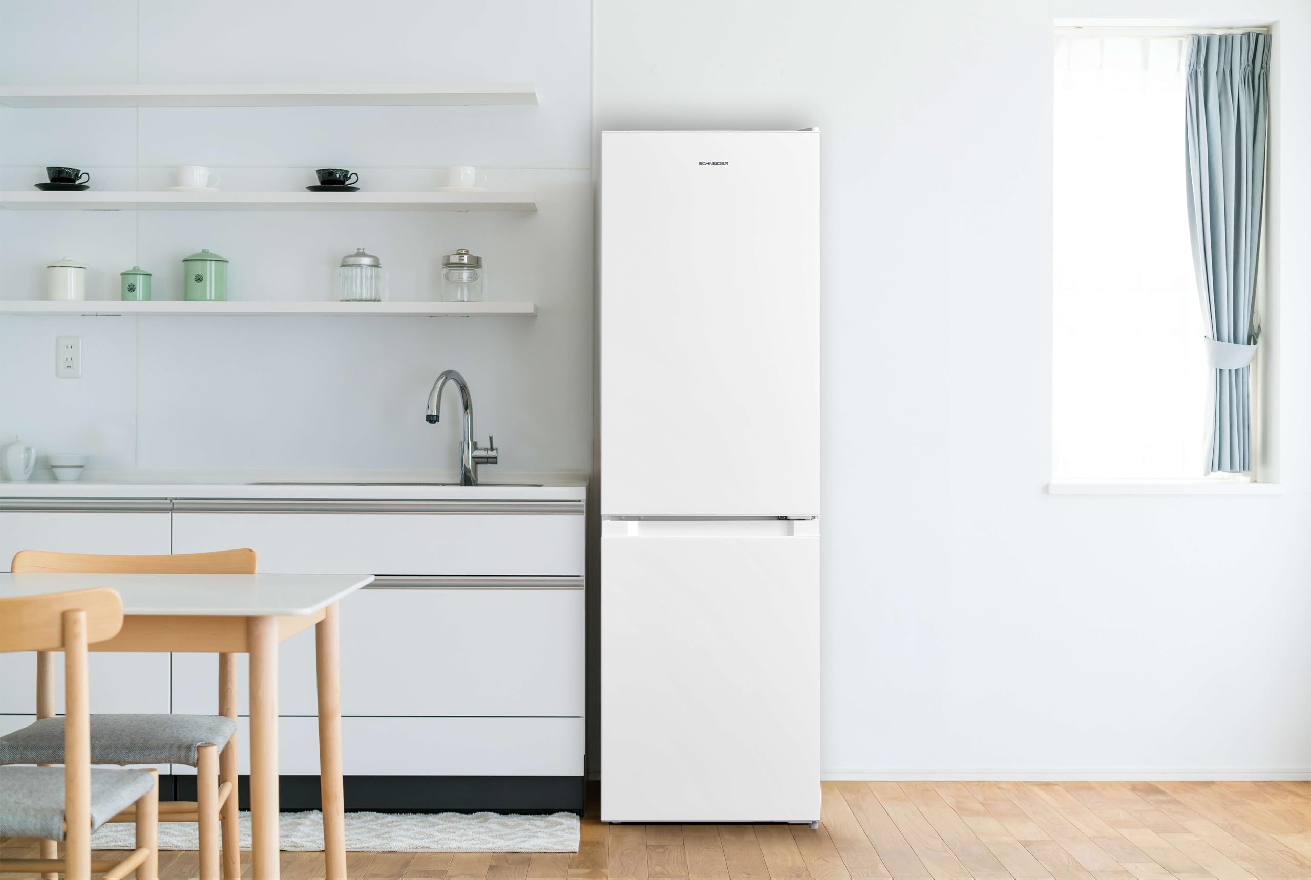 Schneider SCCB174LFEW - Réfrigérateur combiné 174L Blanc