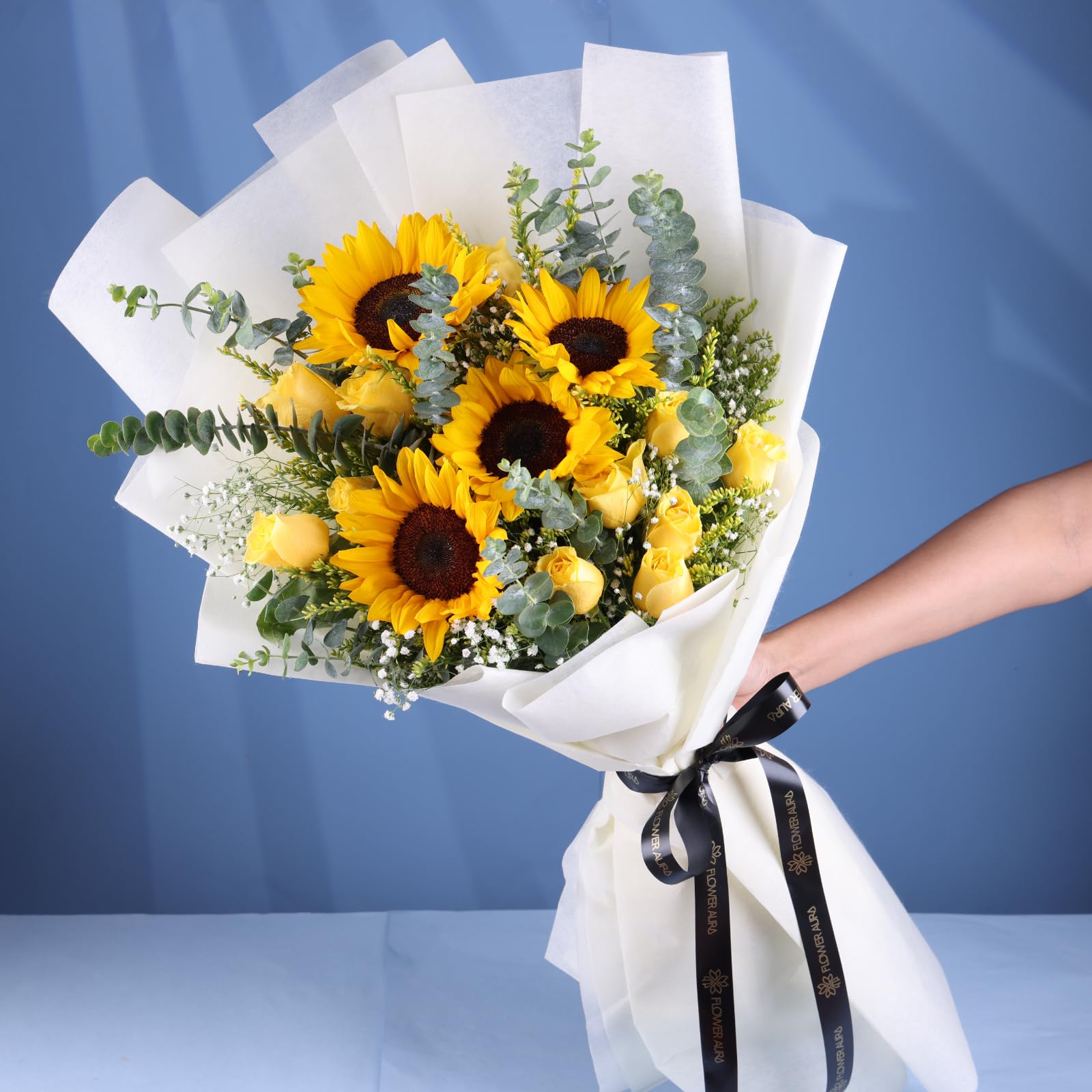 FlowerAura Premium Fresh Live Flower Bouquet of 4 Sunflower & 10 Yellow Roses For Birthday Gift, Anniversary Gift, Wedding Gift, Rose Day Gift, Valentine's Day Gift, New Year Gift (Same Day Delivery)-image-15