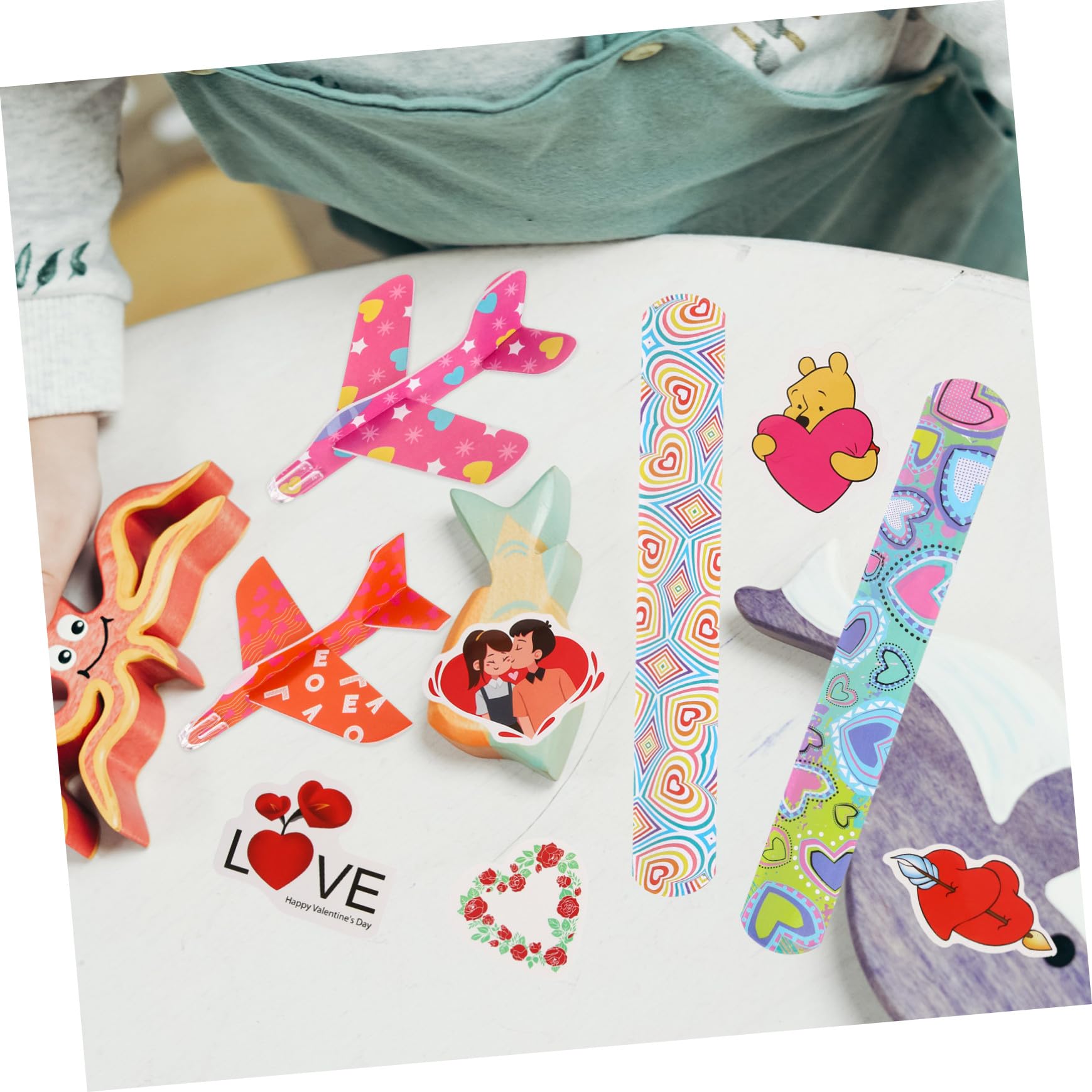 TOYANDONA 4sätze Valentinstag Schreibtischset Für Mädchen Mit Niedlichen Schulmaterialien Für Klassenzimmeraustausch Und Partygeschenke Für Grundschule Und Vorschule