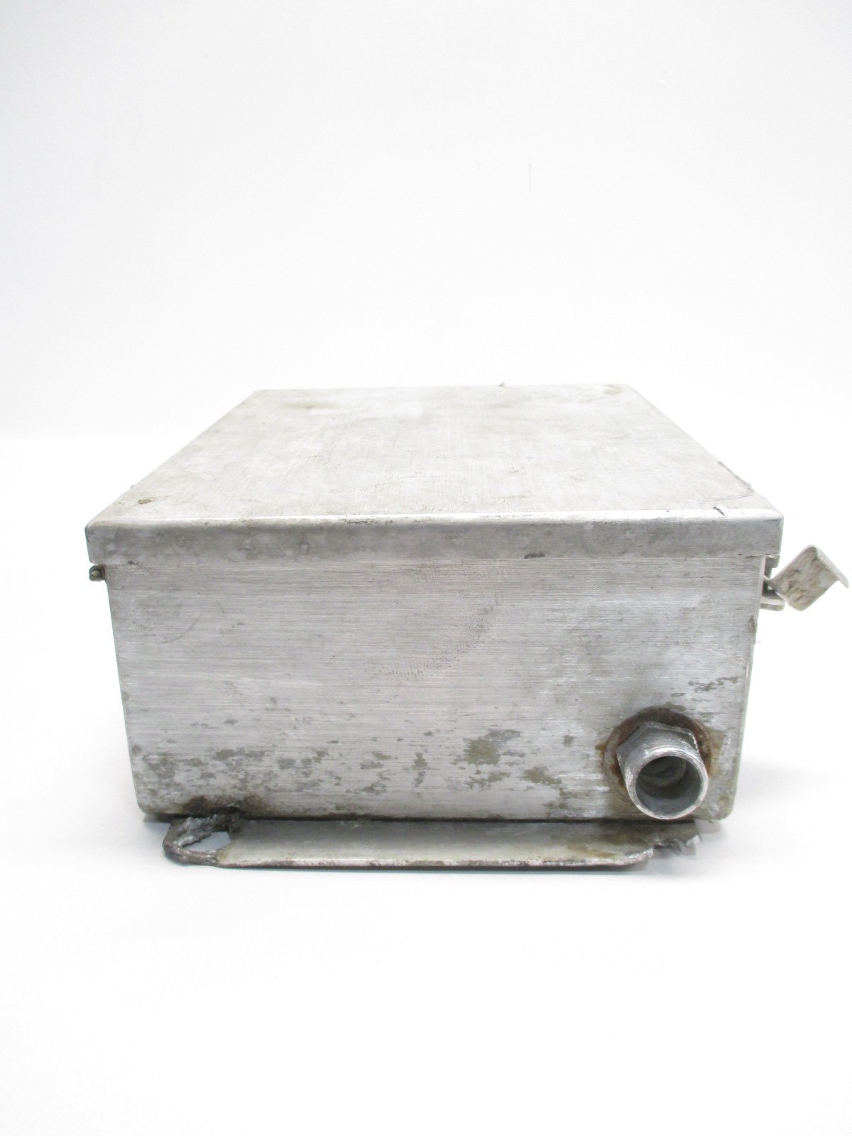 HOFFMAN A1008CHAL ALUMINUM 10X8X4 IN ELECTRICAL ENCLOSURE D463729