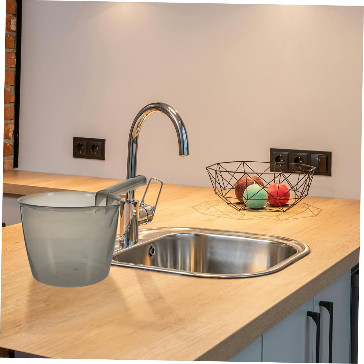 Water Scoop Ladle for Bathroom Kitchen Garden Portable Water Dipper Multipurpose Scoop Utensil
