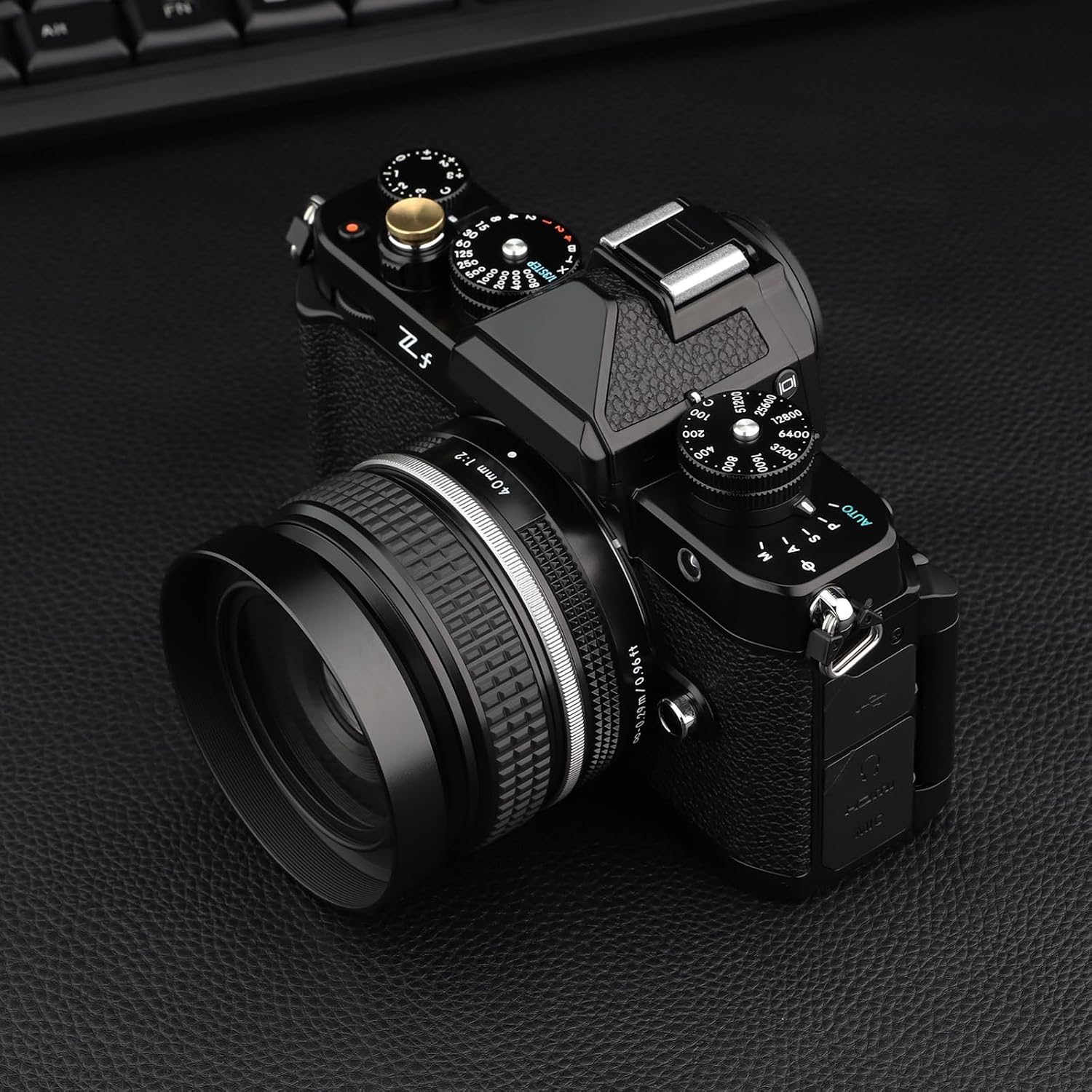 Haoge Metal Lens Hood for Nikon NIKKOR Z 40mm f/2, Z 28mm f/2.8, Z 28mm f/2.8 (SE) Lens,Screw Hood, Compatible with 52mm UV Filters and 52mm Lens Cap