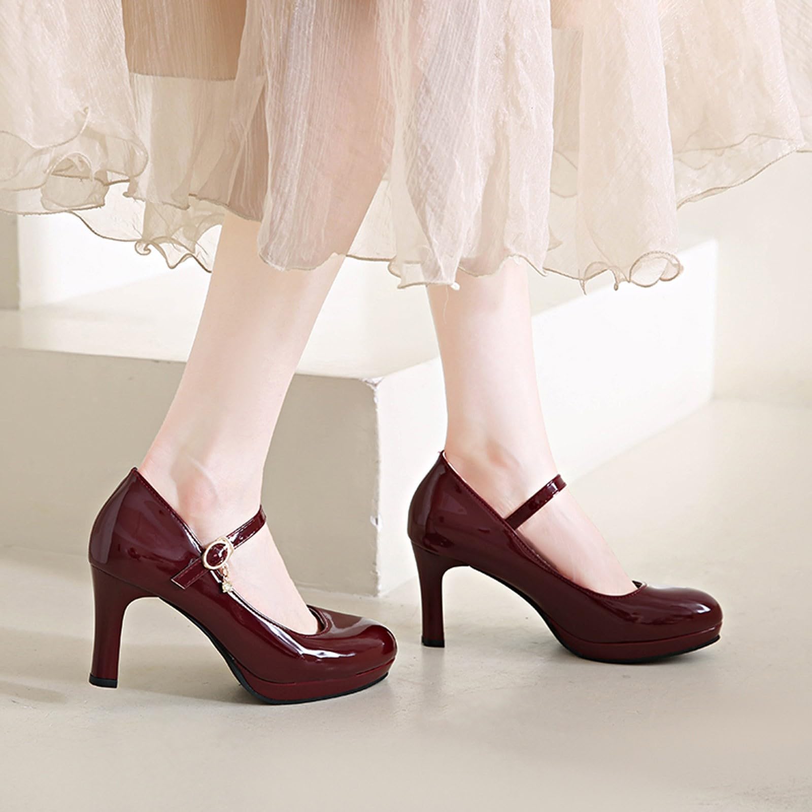 Generisch Scarpe alte da donna alla moda con punta a punta, eleganti da infilare, con cinturino con fibbia, comodo tacco medio per feste e matrimoni