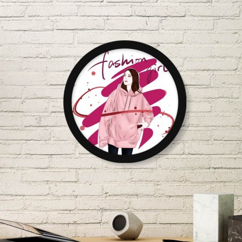 Cadre photo rond en bois noir pour sublimer un mur blanc vide