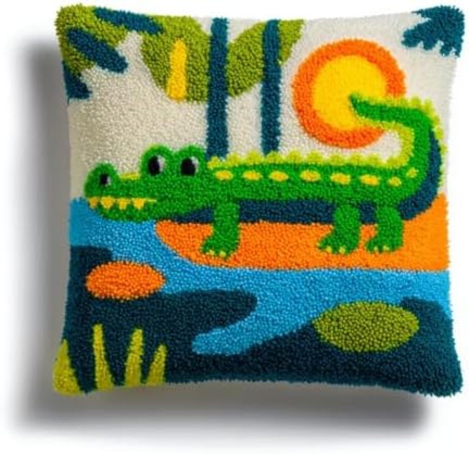 kitphoenix Adults Latch Hook Kit Cushion Cover,Alligator in Swamp,Beginner DIY Embroidery Crochet Craft Kit with Pre-Printed Canvas,Yarn & Hook,43x43 cm Decorative Pillow Cover Set