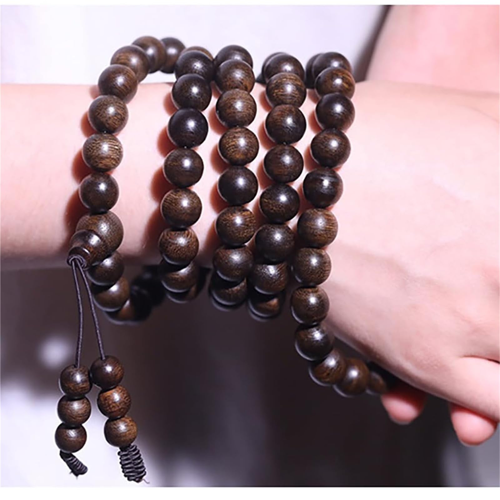 Pulsera unisex de cuentas de madera de agar natural, 10 mm, 108 cuentas, rosario de meditación para hombres y mujeres, hecho a mano de sándalo