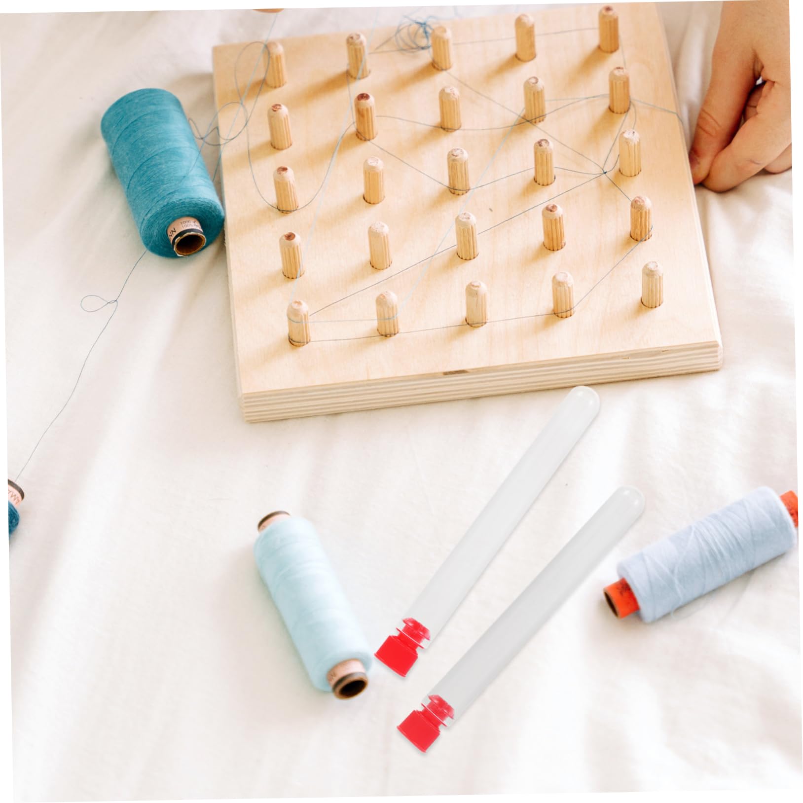 ERINGOGO Plastic Needle Box Threader 40pcs Needle Holder for Organize Sewing Embroidery Storage