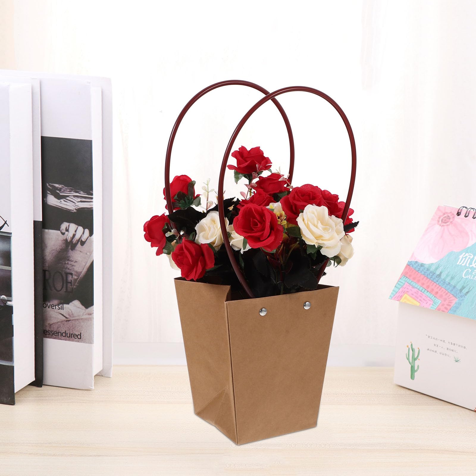 GARIOUANS Sacchetti Regalo Confezione da 10 Pezzi e Fondo Robusto in Carta Kraft con Manico Rinforzato per Fiori Freschi per Confezionare Mazzi da Matrimonio