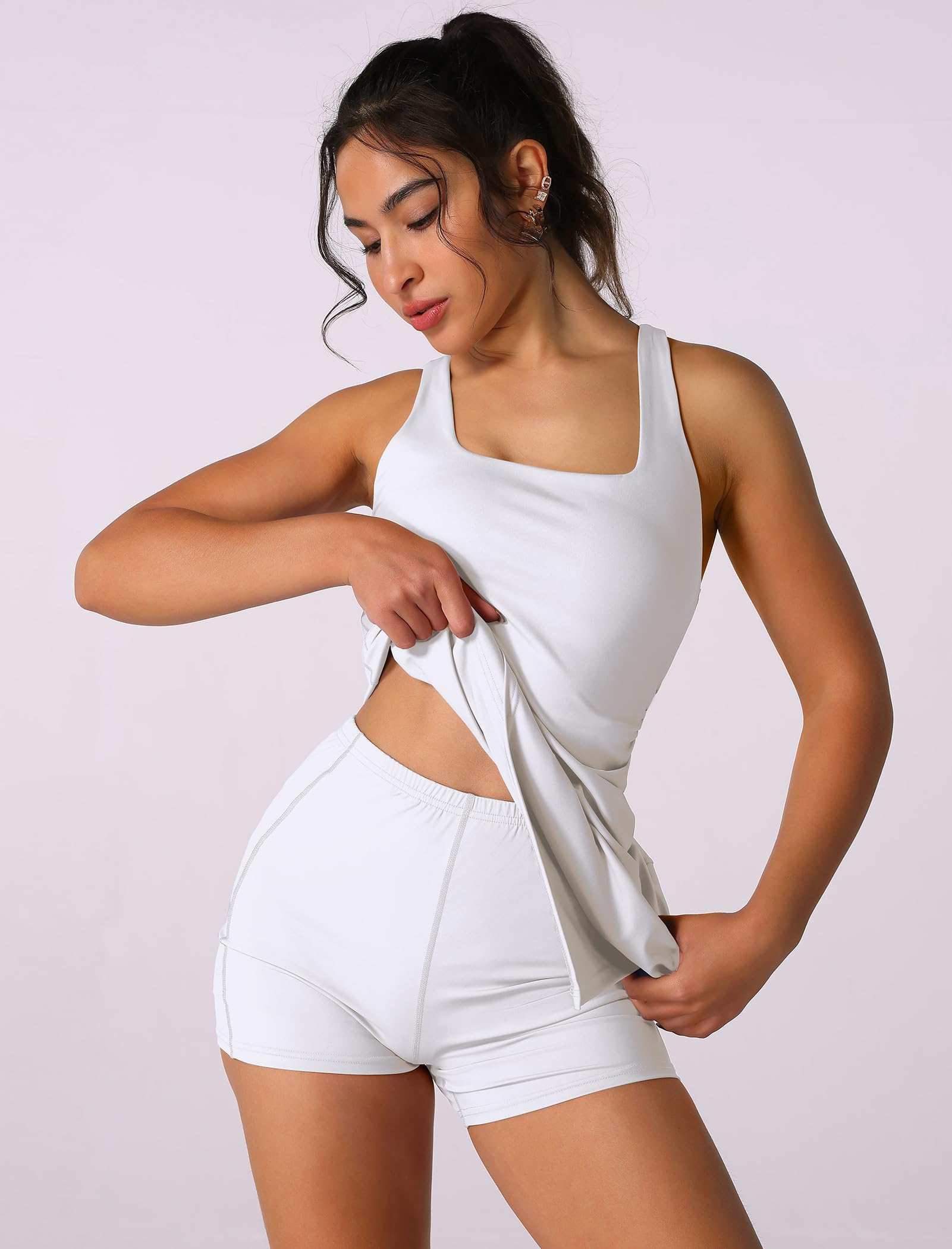 IDOPIP Vestido de tenis para mujer, ropa deportiva para mujer, con sujetador, pantalones cortos de golf, pantalones de ciclismo, pantalones cortos de gimnasio, falda de tenis, sin mangas, vestido de