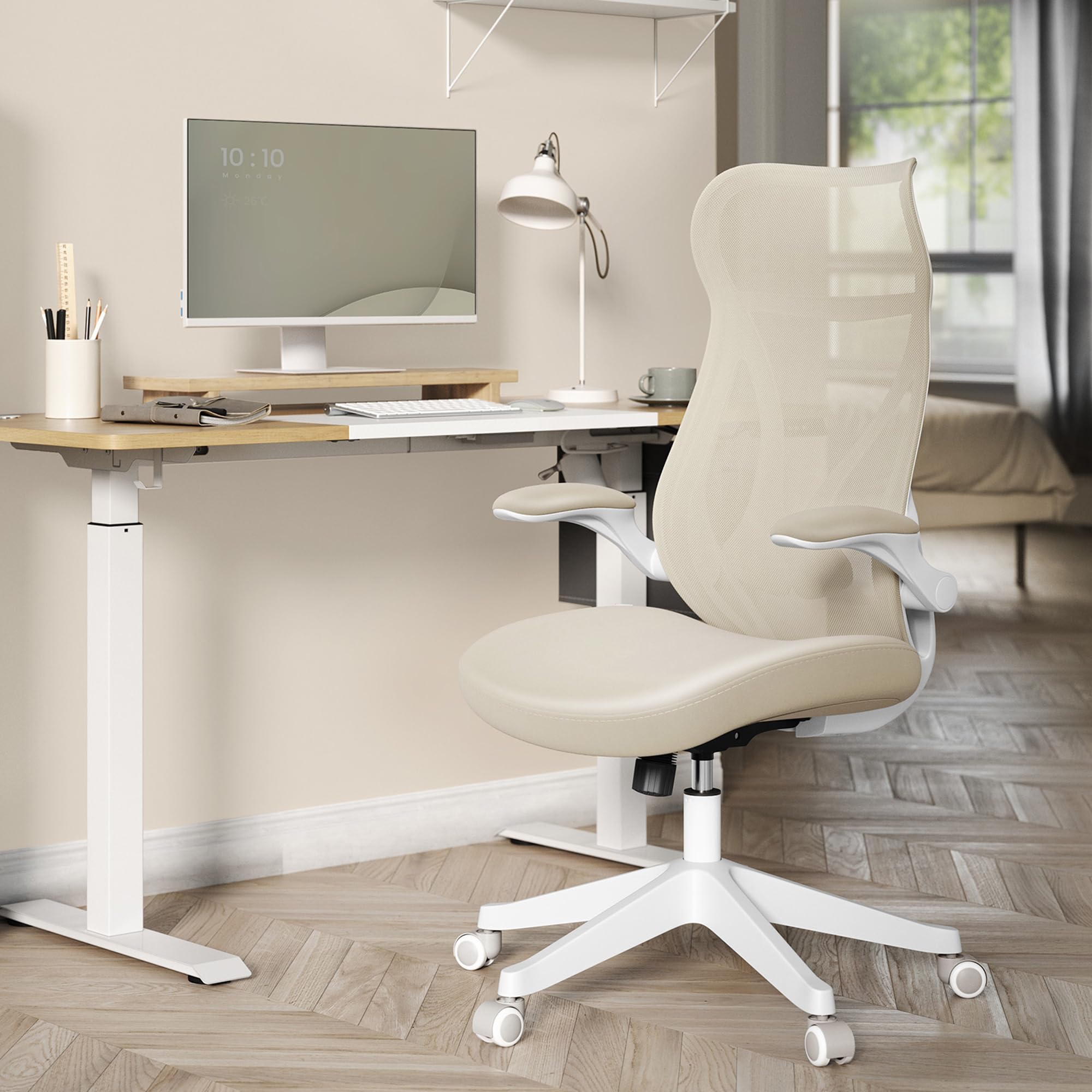 SONGMICS Krzesło biurowe, obrotowe krzesło siatkowe, ergonomiczne oparcie, regulacja wysokości, rozkładane podłokietniki, zagłówek, obciążenie do 150 kg, beżowy cappuccino OBN088K01