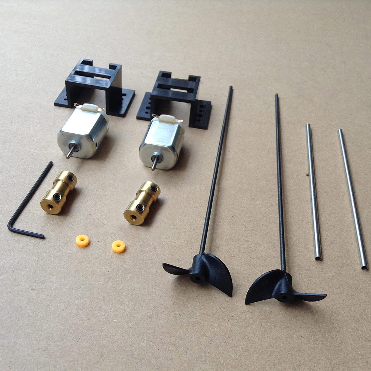 XBERSTAR Double 130 Motors RC Boat Drive Set Motor Seat 12CM Shaft Propellers RC Model Ship DIY Kit (130 Motors RC Boat Drive) - Image 4