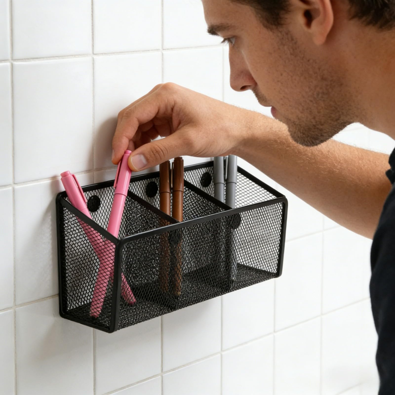 Portapenne magnetico, portapenne in metallo, cestino portaoggetti magnetico, organizer per armadietti, porta pennarelli per lavagna bianca, organizer per frigorifero con design a rete