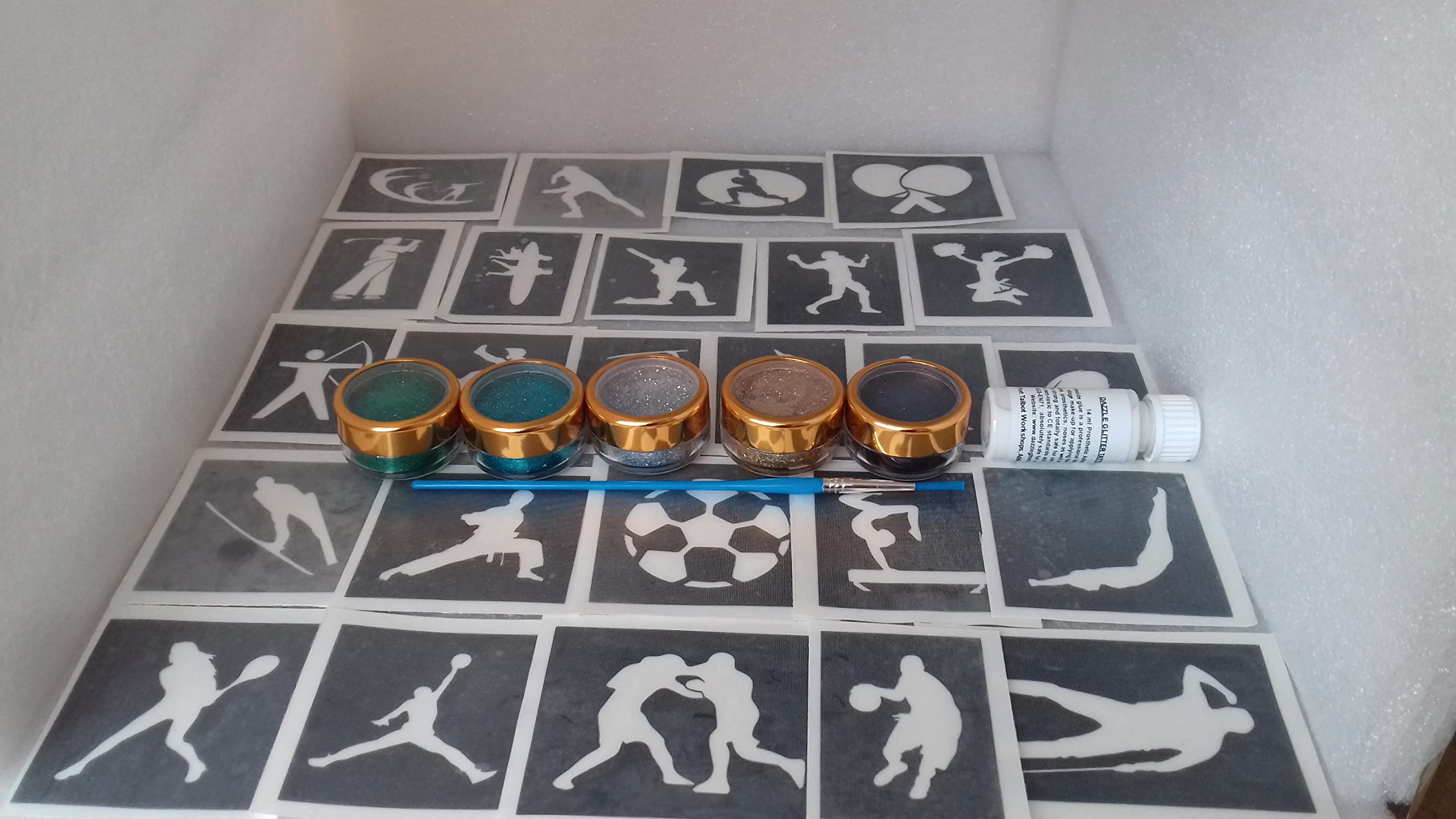 Sports glitter tattoo set including 30 stencils + 5 glitter colors + glue skater karate surfer skateboarder football golf