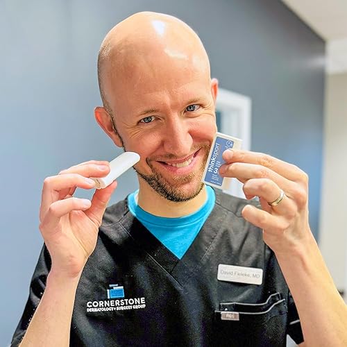 Miniatura 6 de Think Sport SPF 30 - Protector solar mineral facial y corporal en barra  Seguro, natural, resistente al agua  Vegano, Protección solar UVAUVB