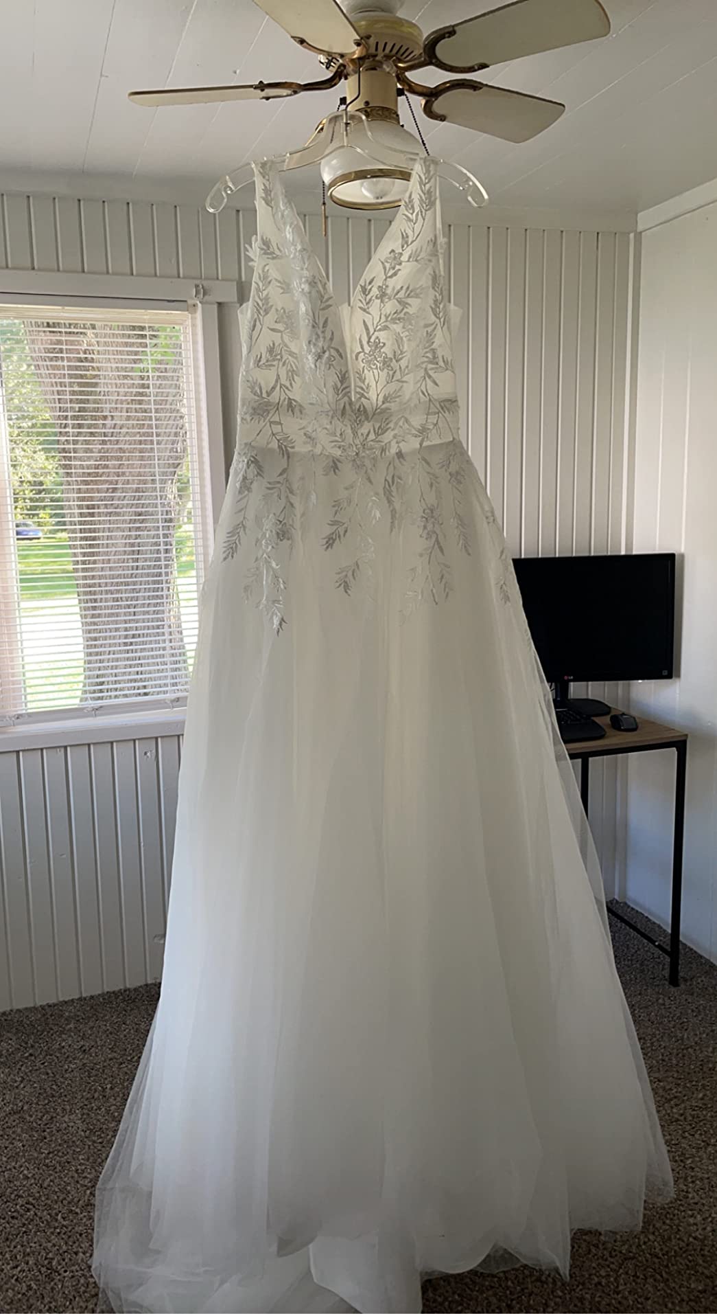 26/mo Finance SEIM Lace Appliqued Wedding Dresses for Bride 2022