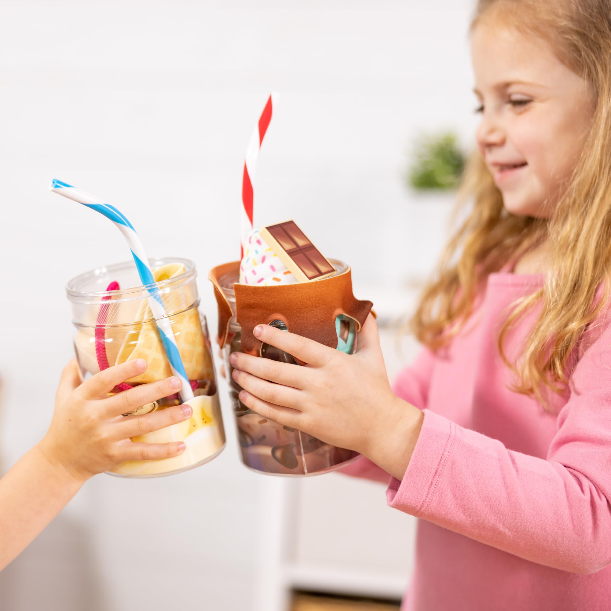 Melissa & Doug Zabawkowy zestaw do przygotowywania koktajli mlecznych do wielokrotnego użytku dla dzieci w wieku powyżej 3. roku życia