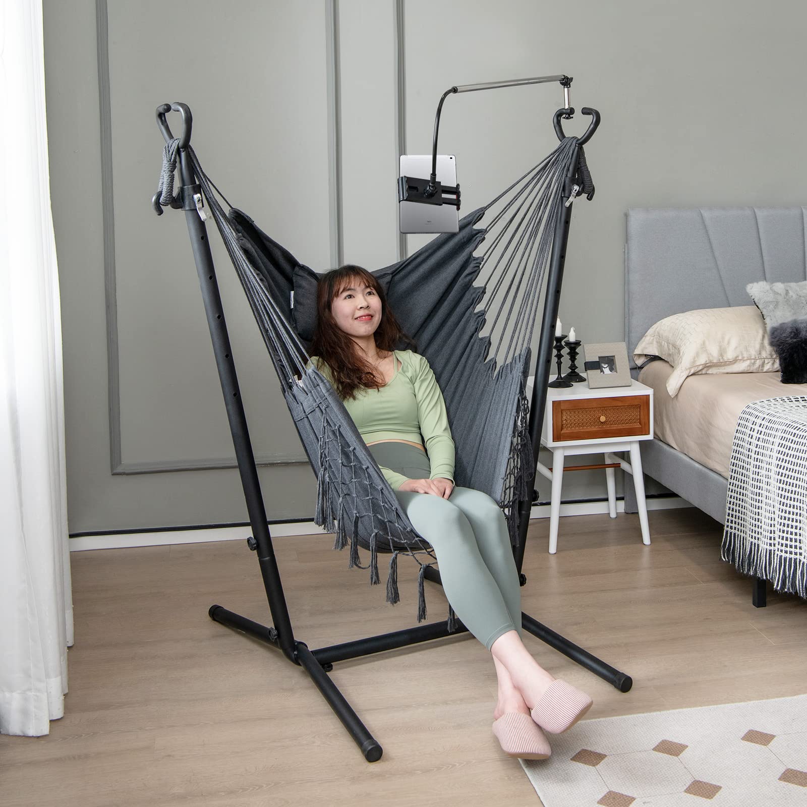 COSTWAY Hängesessel mit Gestell, höhenverstellbarer Hängesitz mit Handyhalter, Kissen & Seitentasche, Hängestuhl Hängeschaukel bis 250 kg belastbar, Hängesesselgestell für Indoor & Outdoor (Grau)