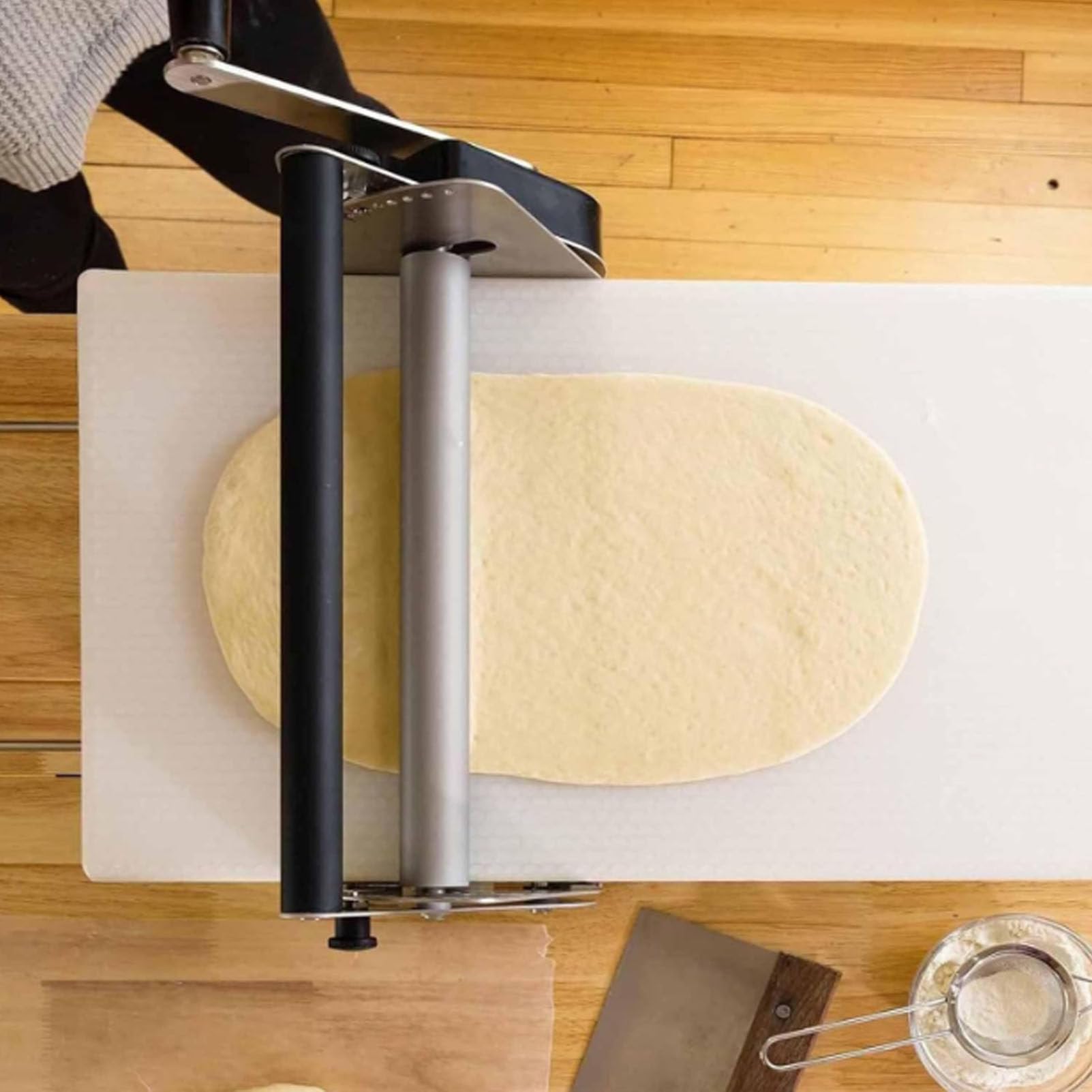 Gewerbliche Teigausroll- und Gebäckwalzenmaschine, manuelle Teigausrollmaschine mit Einstellbarer Dicke, kompakte Teigausrollmaschine für Croissants, Kuchen, Blätterteig