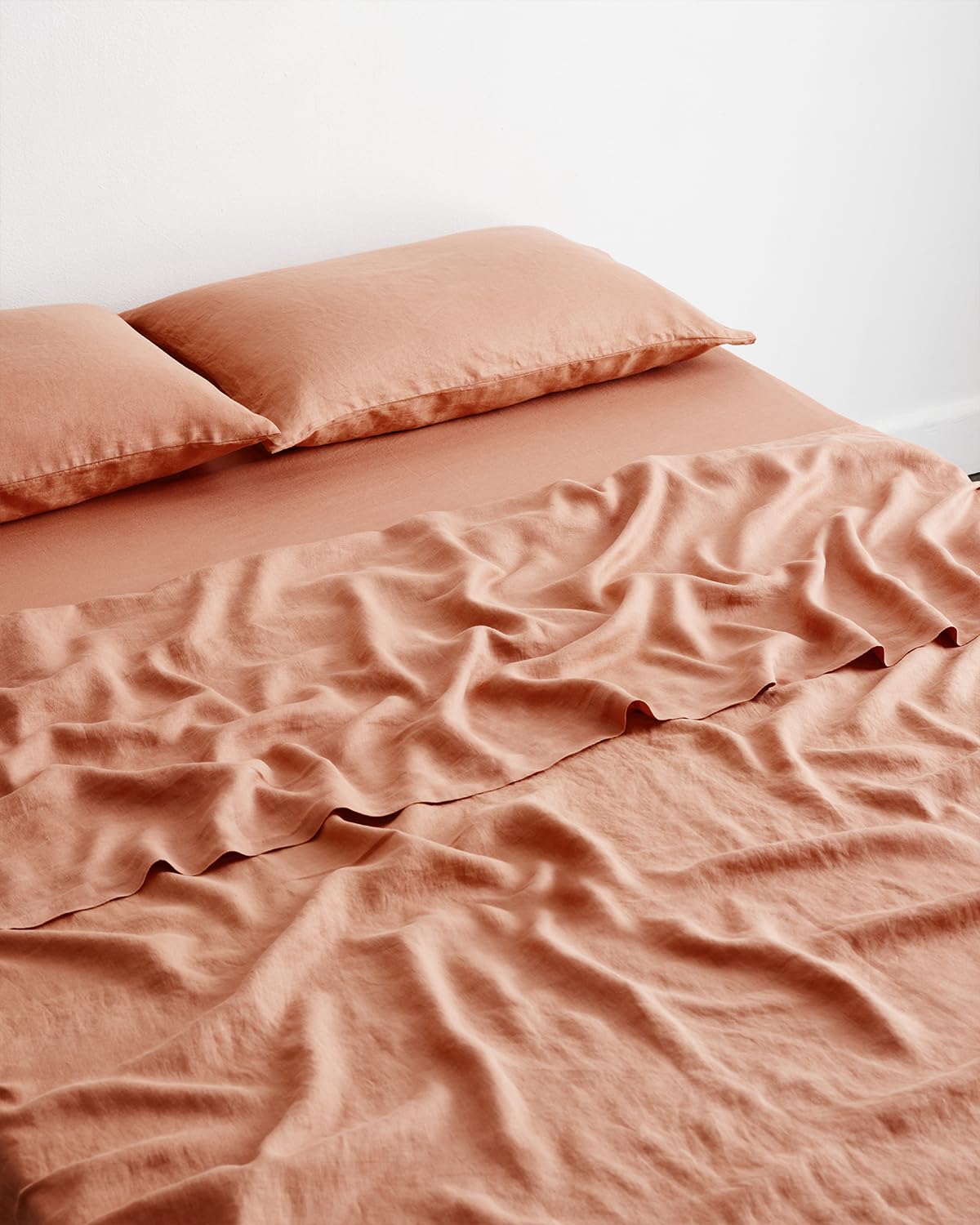 Bed Threads - Linen Flat Sheet - 100% French Flax Linen - 170 GSM - Luxury & Eco-Friendly - Breathable, Durable & Ultra-Soft - Single Flat Top Sheet Only - Machine Washable - Twin/Twin XL - Hazelnut