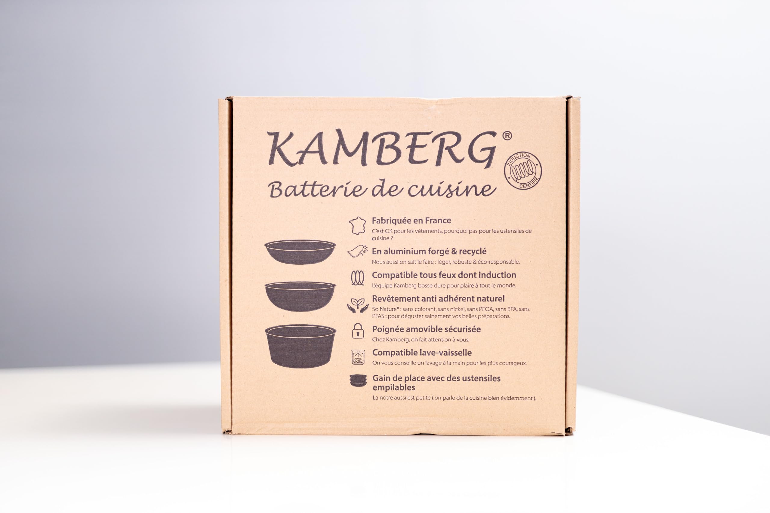 Kamberg - Batterie de Cuisine 12 pcs - Induction - Made in France - Sans PFOA/PFAS - Avec 2 couvercles Pyrex® Ø18-20 cm