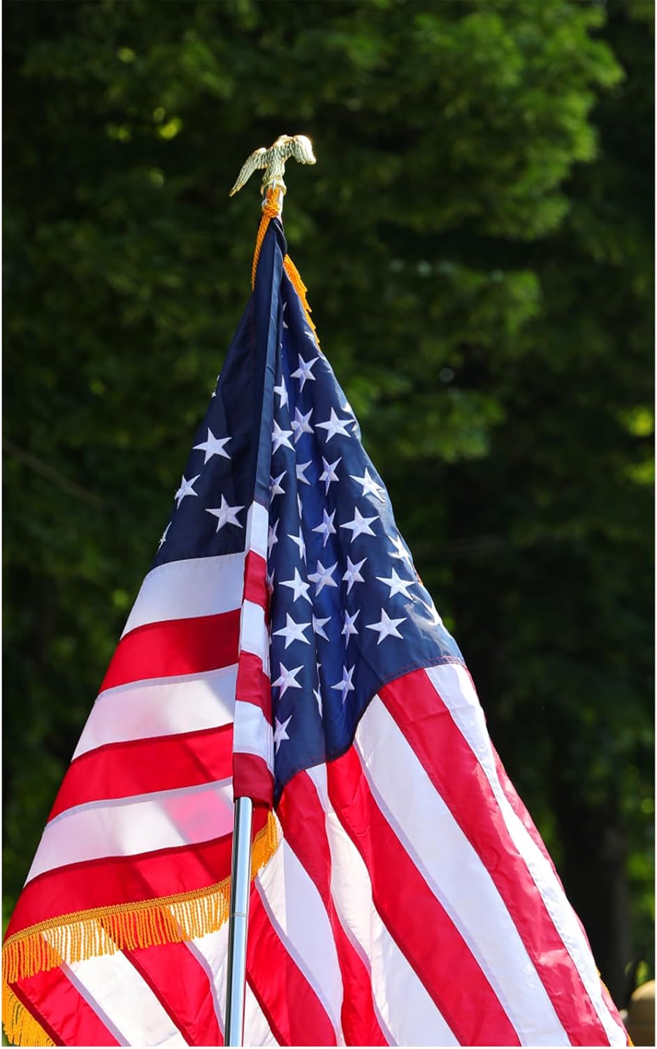 Eagle Flagpole Topper Metal Eagle Flag Pole Finial 6" Tall Top Head for 1 inch Diameter Flagpoles, 4.5-inch Wingspan Small Size Eagle Pole Toppers for Outdoor Indoor