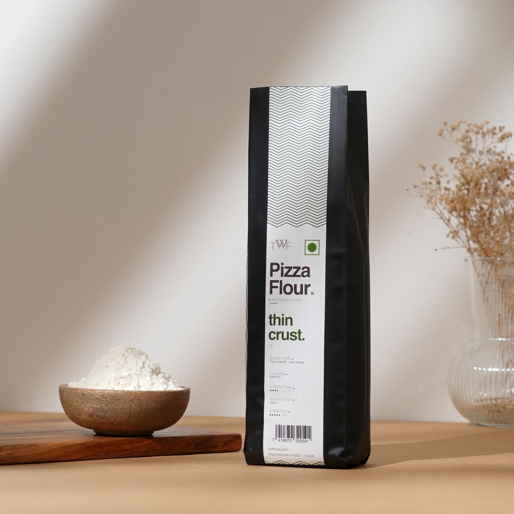 TWF Farina per pizza 1 kg, (alternativa alla farina 00) per pizza deliziosa, non sbiancata (farina per pizza a crosta sottile)