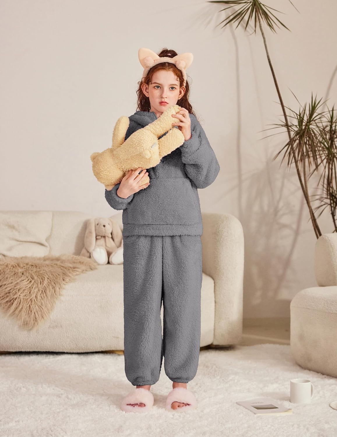 Arshiner Girls 2 Piece Outfits Drop Shoulder Hoodie Half Zip Fluffy Sweatshirt and Fleece Pants Sweatsuit - Image 3