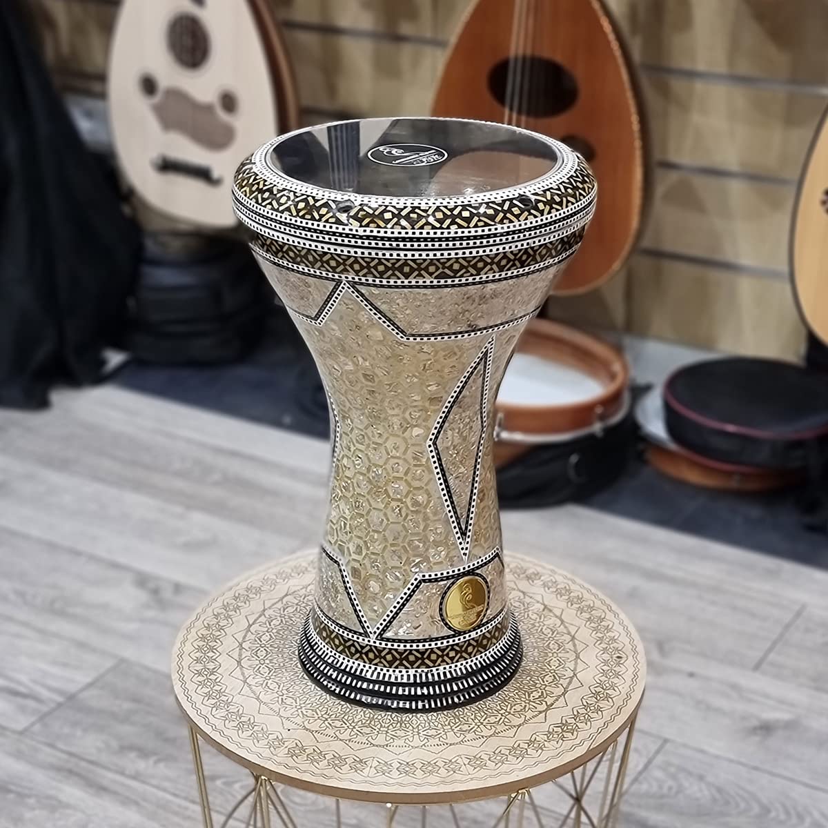Derbouka egipcia, modelo Aixite rojo – Música Oriental, Bellydance – Gawharet El Fan