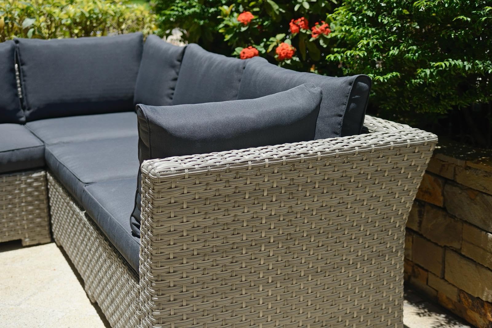 Chesterton Luxury Juego de 5 plazas de ratán para jardín con cojines, color negro, 230 x 146 x 67 cm