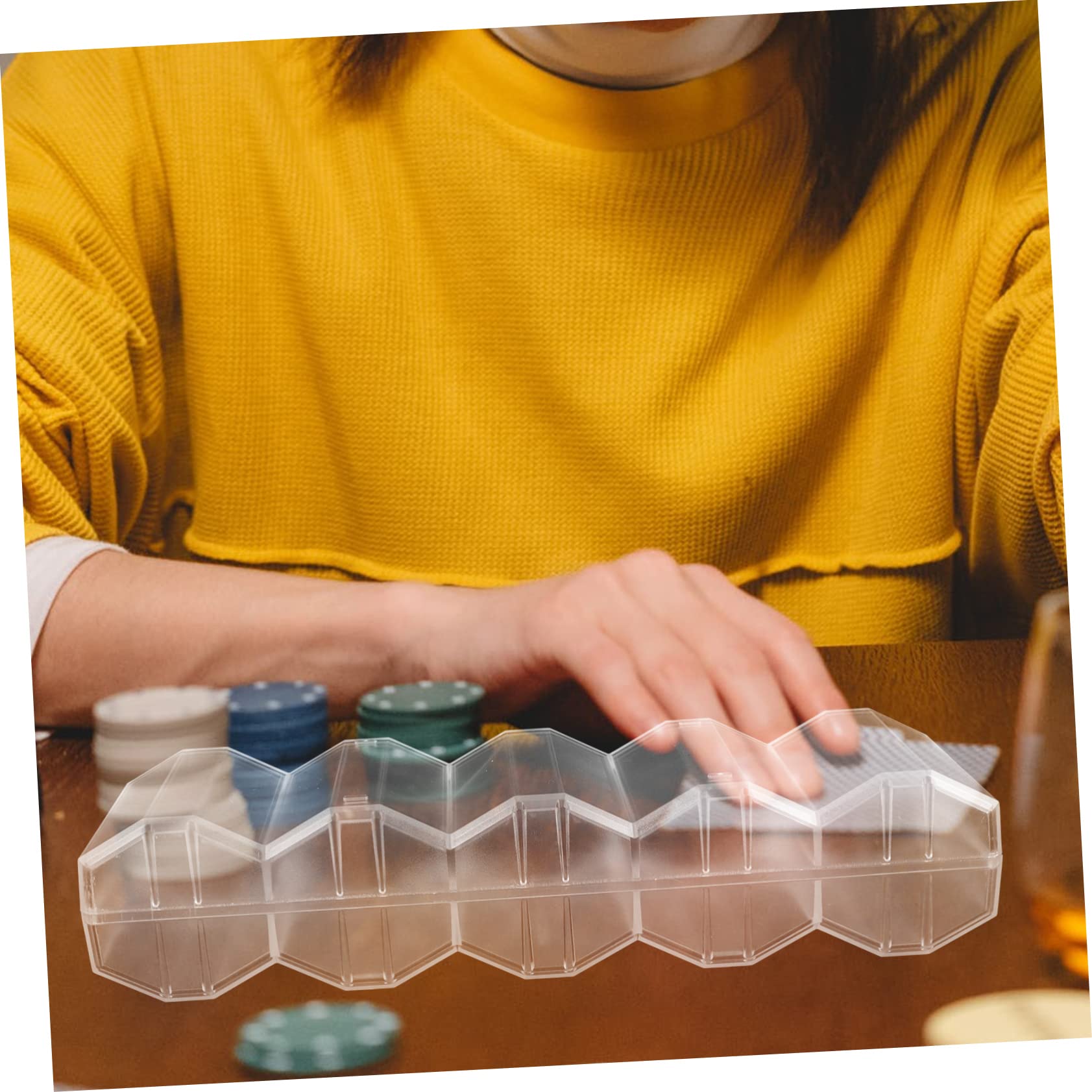 Transparente Pokerchip Tragekoffer mit Fächern für 100 Chips Verschleißfester Pokerchiphalter aus Ps mit Praktischem Schnappverschluss für Gaming und Kartenaufbewahrung