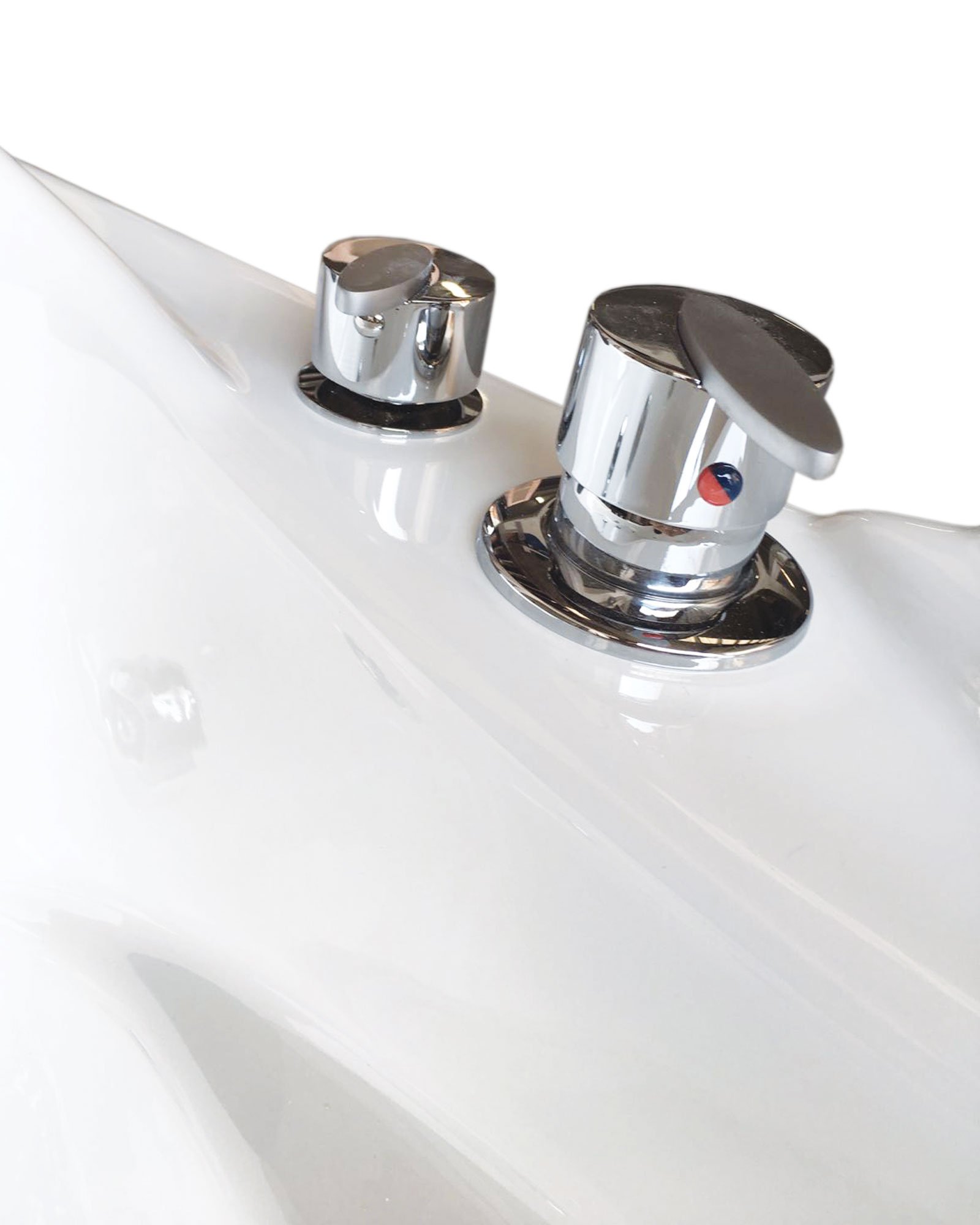 BAIGNOIRE MASSANTE ANGLE Model Las Vegas 150 x 150 cm BALNEO BAIN TOURBILLON SPA Cascade inclus!