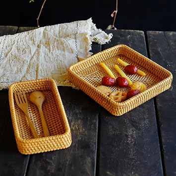 Rattan Serving Tray,Rectangle Woven Tray,Natural Wicker Rattan Woven Basket,Countertop Decorative Wicker Plate for Depositing Fruit Vegetables Drink Snacks Breakfast (M)