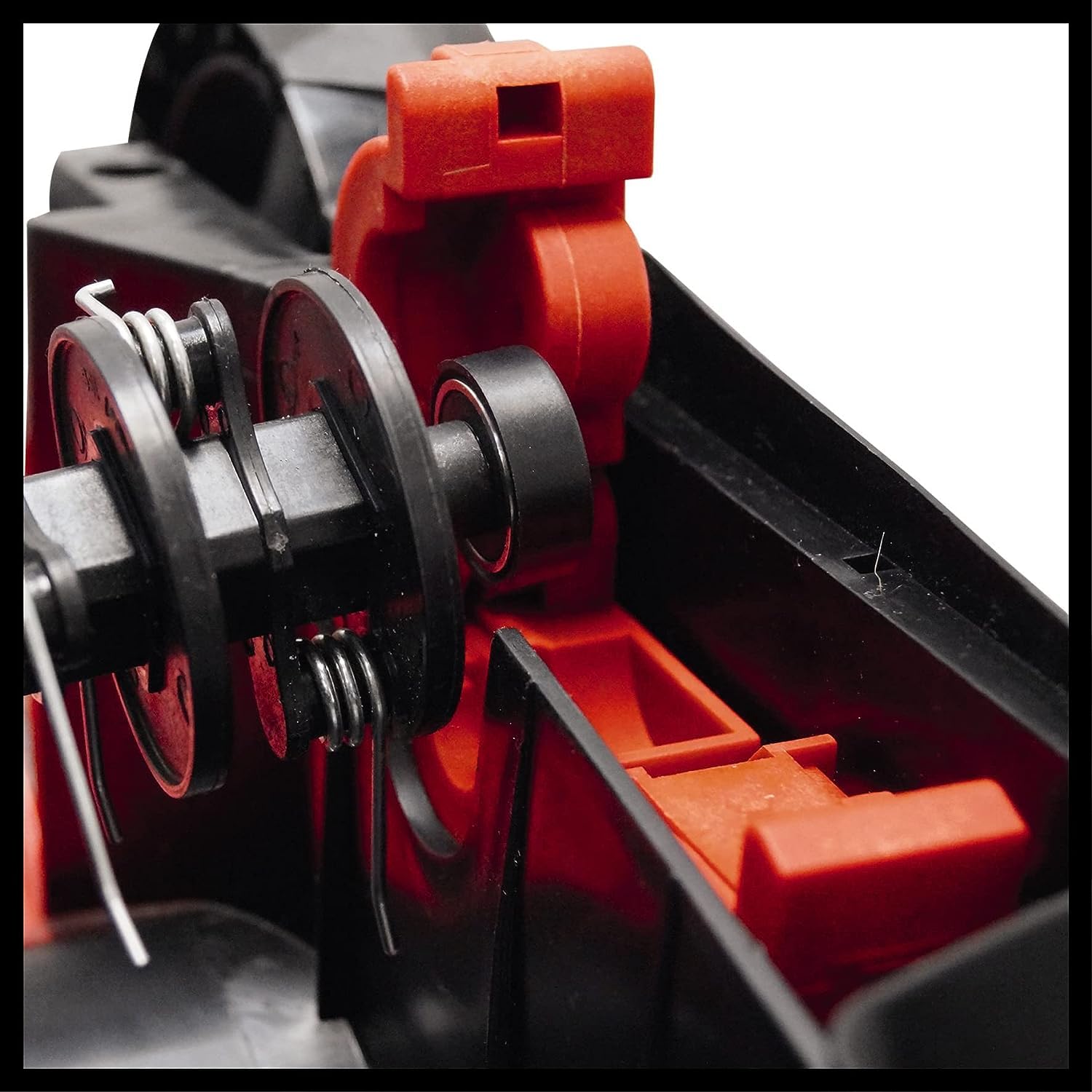 Einhell Scarificateur-aérateur électrique GE-SA 1435/1 (1 400 W, Largeur de Travail 35 cm, Profondeur réglable sur 4 Niveaux, bac collecteur 28 L)