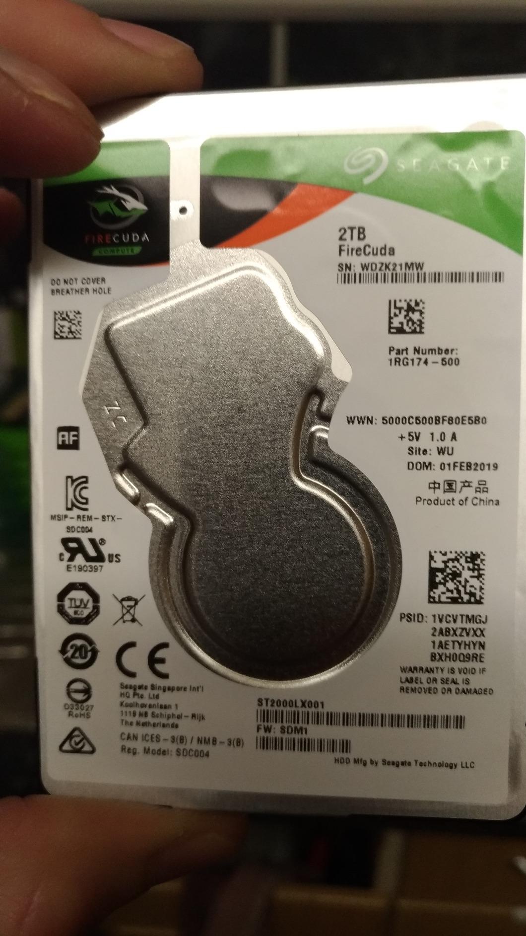 Seagate FireCuda 2TB Solid State Hybrid Drive SSHD 2.5 Inch SATA 6GB