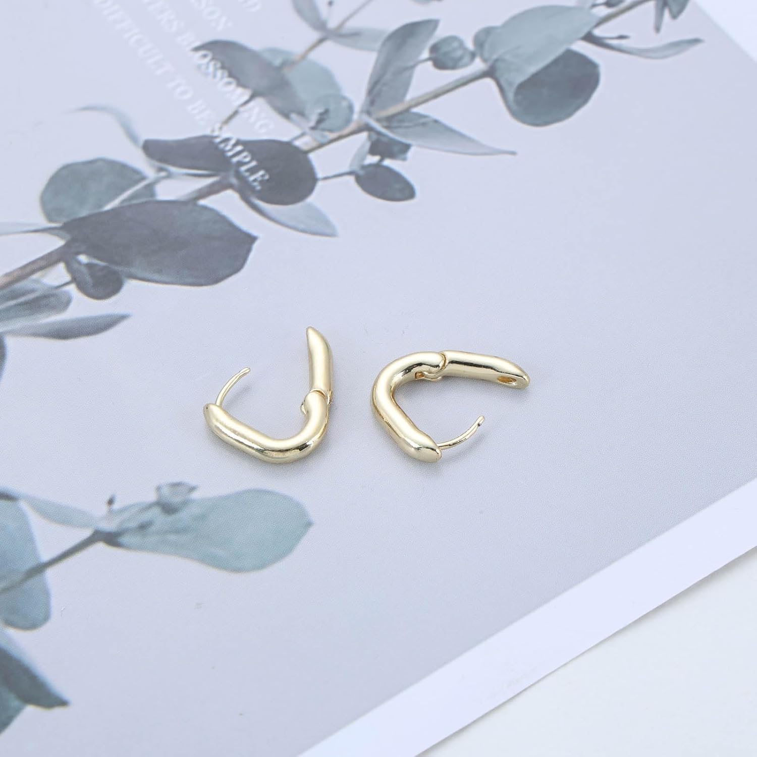 Gold Plated Square Dangle Hoop Earrings Polished Chunky Thick Huggie Earrings Square Geometric Hoop Earring Jewelry for Women - Image 5