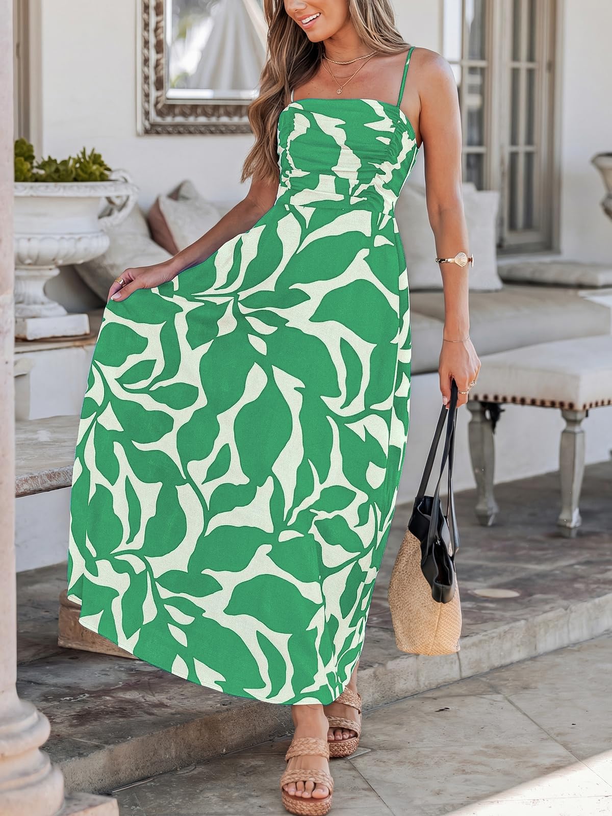 CUPSHE Robe longue d'été pour femme avec bretelles spaghetti froncées et taille haute - Robe d'été trapèze fluide pour la plage et les vacances