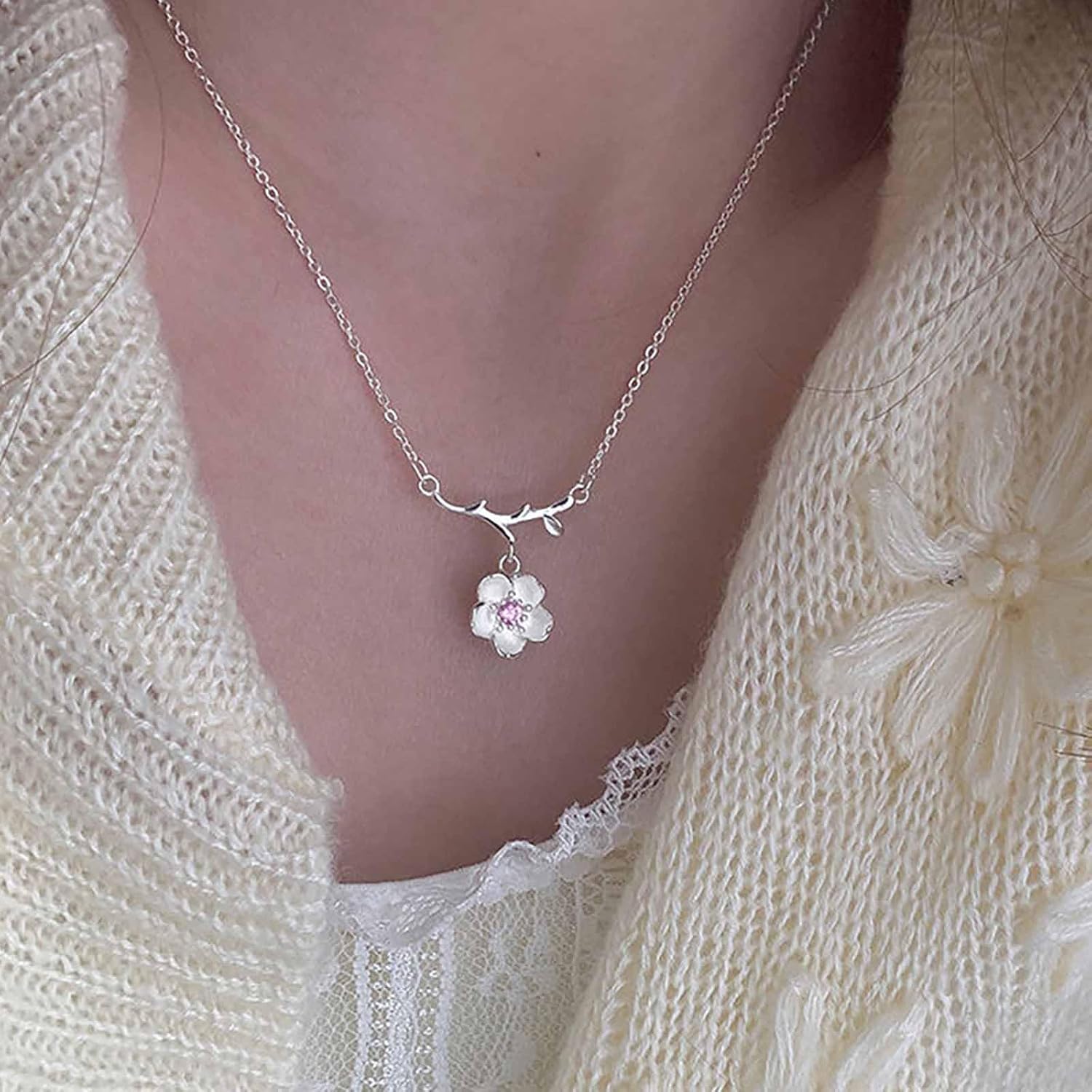 Boho Flower Pendant Necklace Silver Floral Flower Necklace Vintage Cherry Blossoms Choker Necklace Adjustable Wedding Flower Chain Necklace Jewelry for Women - Image 2