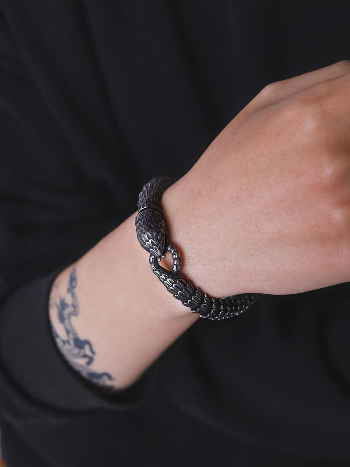 HAQUIL Viking Serpent Bracelet, Antique Oxidized Steel Ouroboros Jormungandr Link Bracelet, Viking Jewelry Gift for Men - Image 6