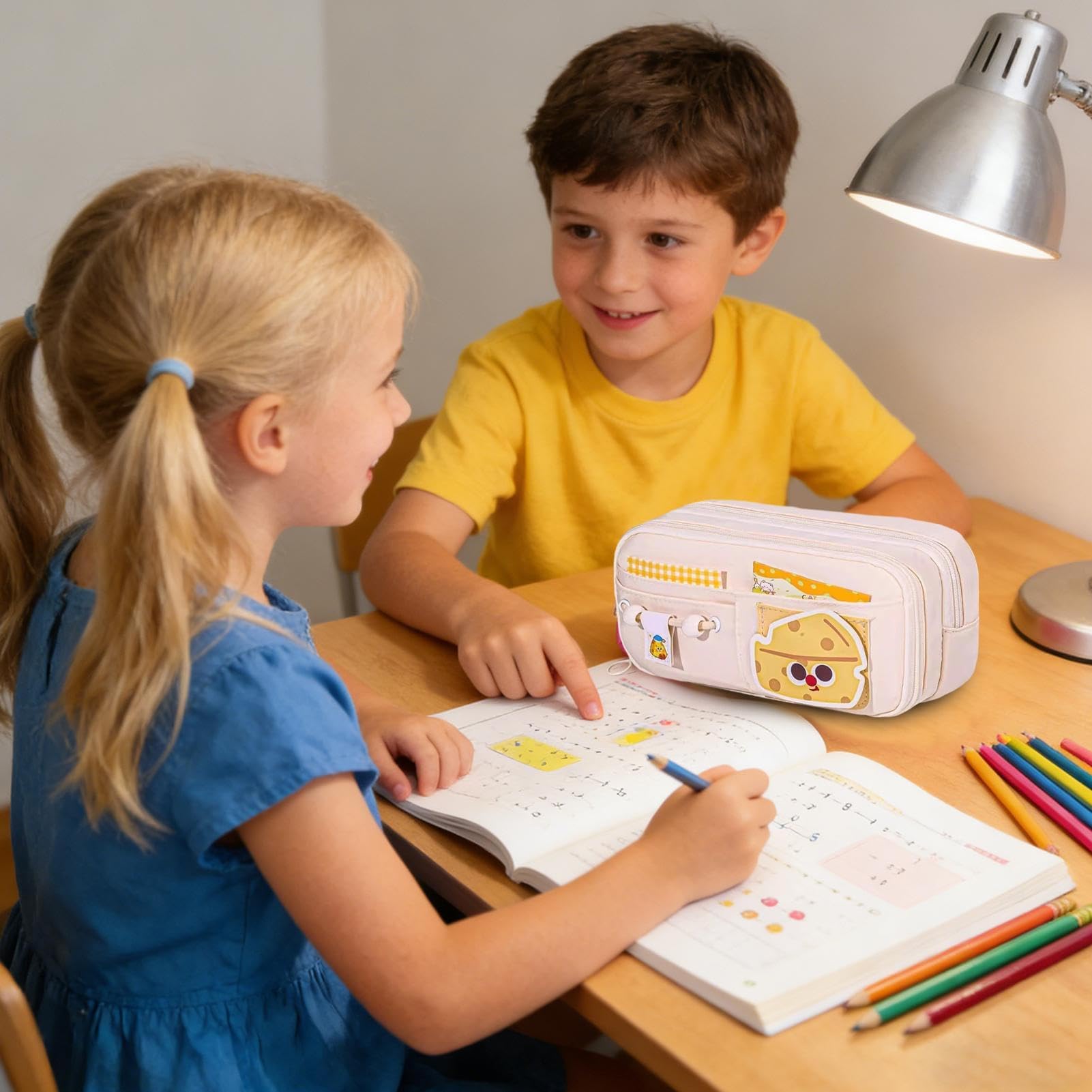 Set di articoli per la scuola estetica, 10 strati di cancelleria carina, kit essenziale per pennarelli, gomme, righelli, ideale per bambini, studenti, aule, dormitori, compleanni