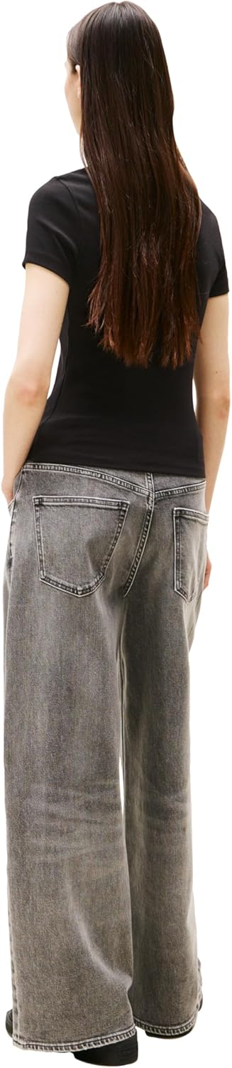 Tommy Jeans Womens Short Sleeve V Neck Polo Shirt with Ribbed Knit Design - Image 4