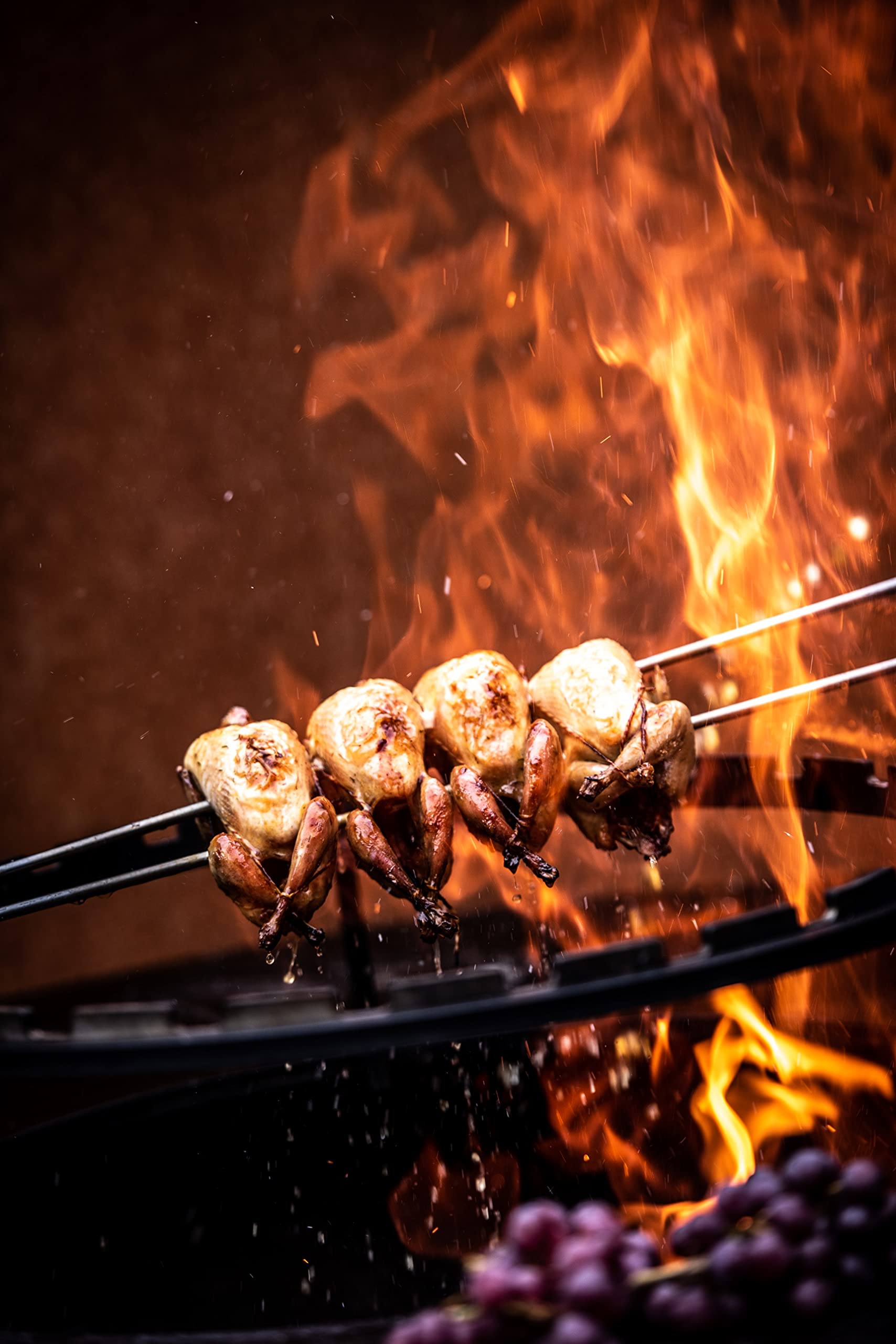 Forged Churrasco - Spiedini per barbecue, 70 cm, manico in legno d'ulivo, in acciaio INOX
