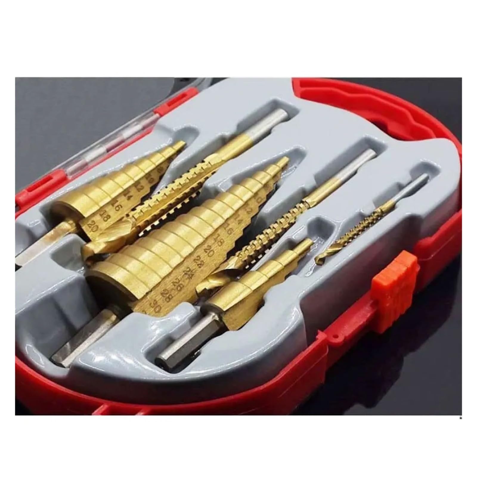 Brocas de pagoda diente sierra recubiertas titanio 6 piezas | Brocas escalonadas con ranura en espiral especializadas for trabajos de perforación en madera(With Case)