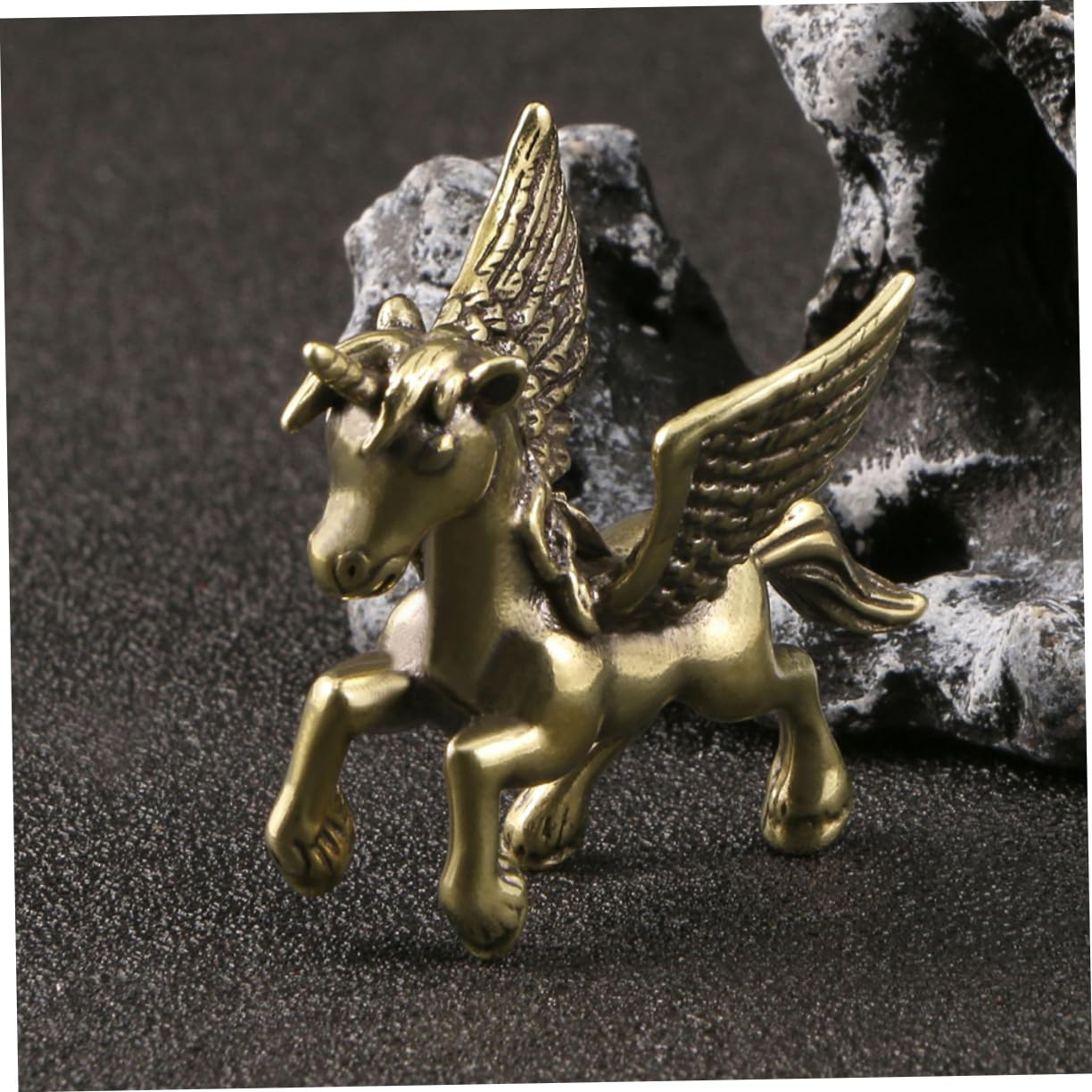 OUNONA 5stücke Retro Einhorn Figurine Aus Messing Elegante Desktop Dekoration Stabil Für Teeeinstellungen Und Wohnaccessoires Einzigartiges Für Einhorn-Liebhaber