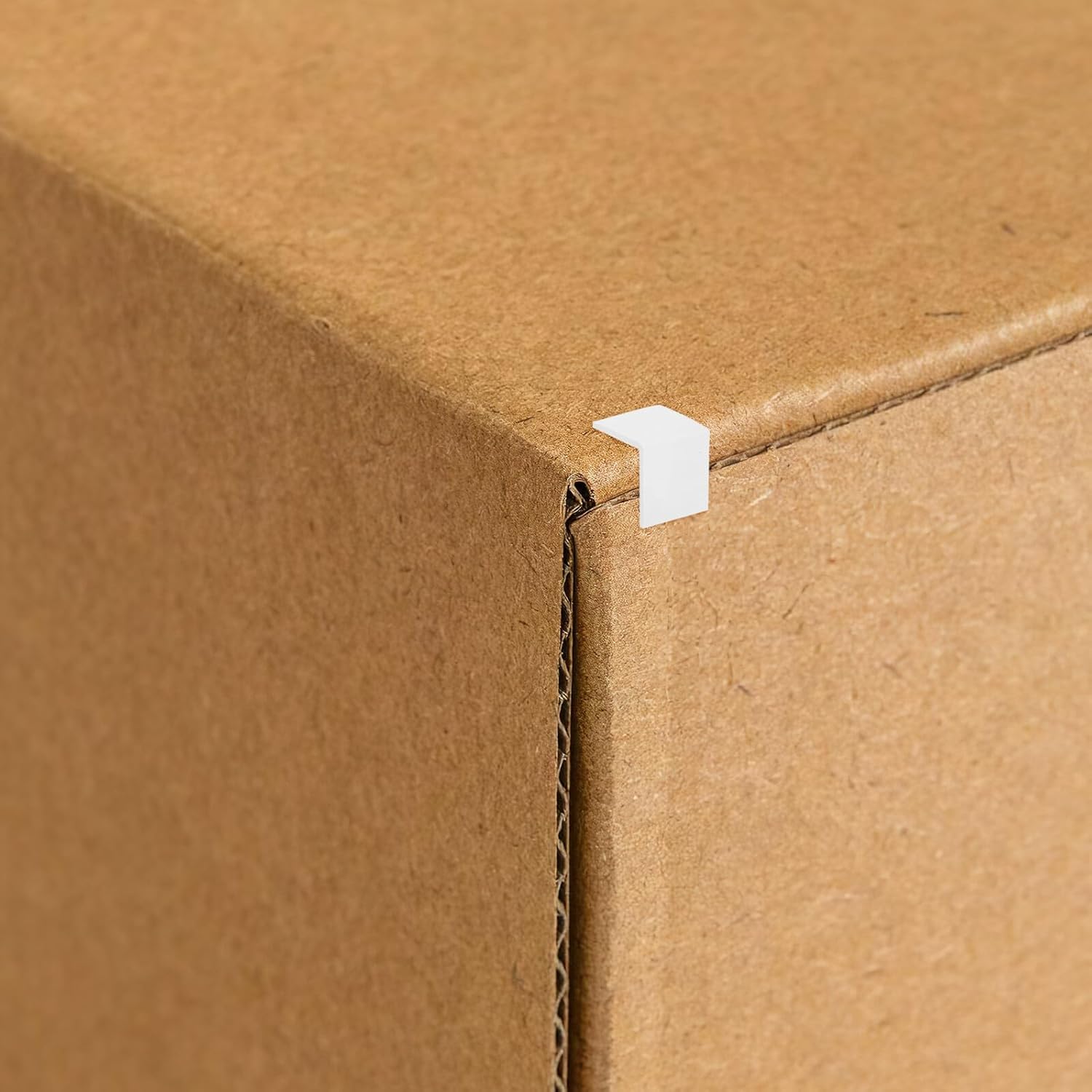 500pcs White Small Box Corner Guards 20mm X 20mm Waterproof Corrugated Edge Protectors for Shipping, Moving, and Warehouse Packaging