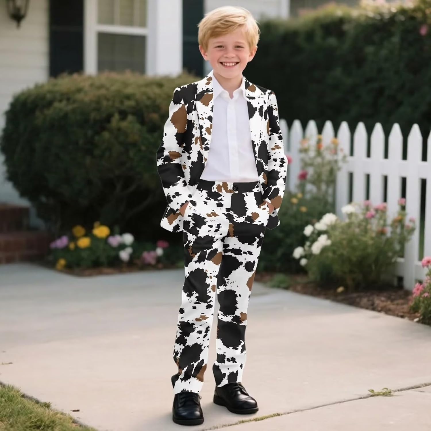 Boys Formal Suits, 2 Piece Slim Fit Tuxedo Suit Set Kids Blazer Set Soft Lapel Suit Jacket and Pant Size 5-14 Years