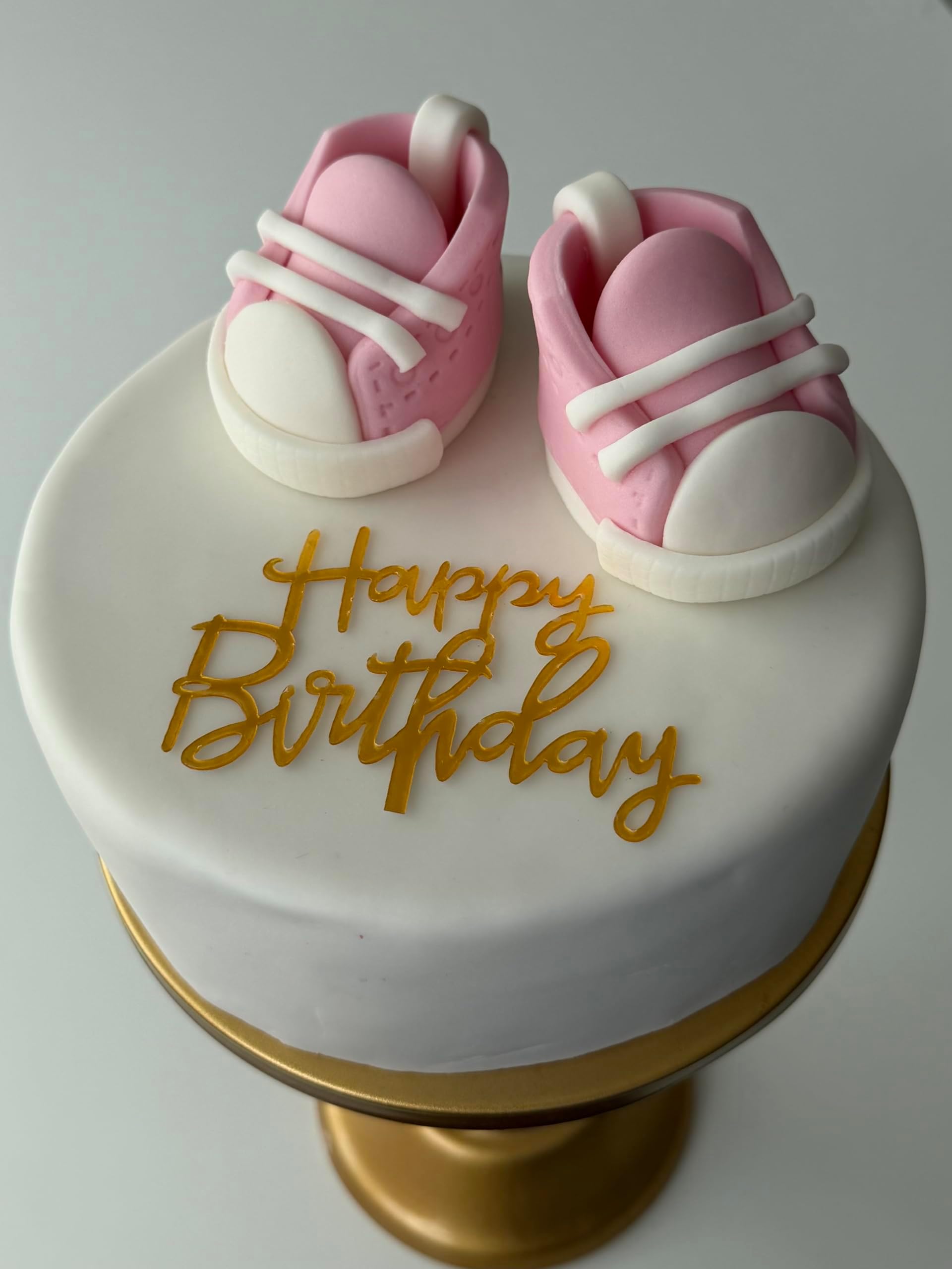 Pink Baby Girl Boots Cake Topper Edible Figure Birthday Party Decoration Personalised Custom Name Edible Icing Great for Kids Boy Girl 1 First Birthday Christening Baby Shower Easy to Use